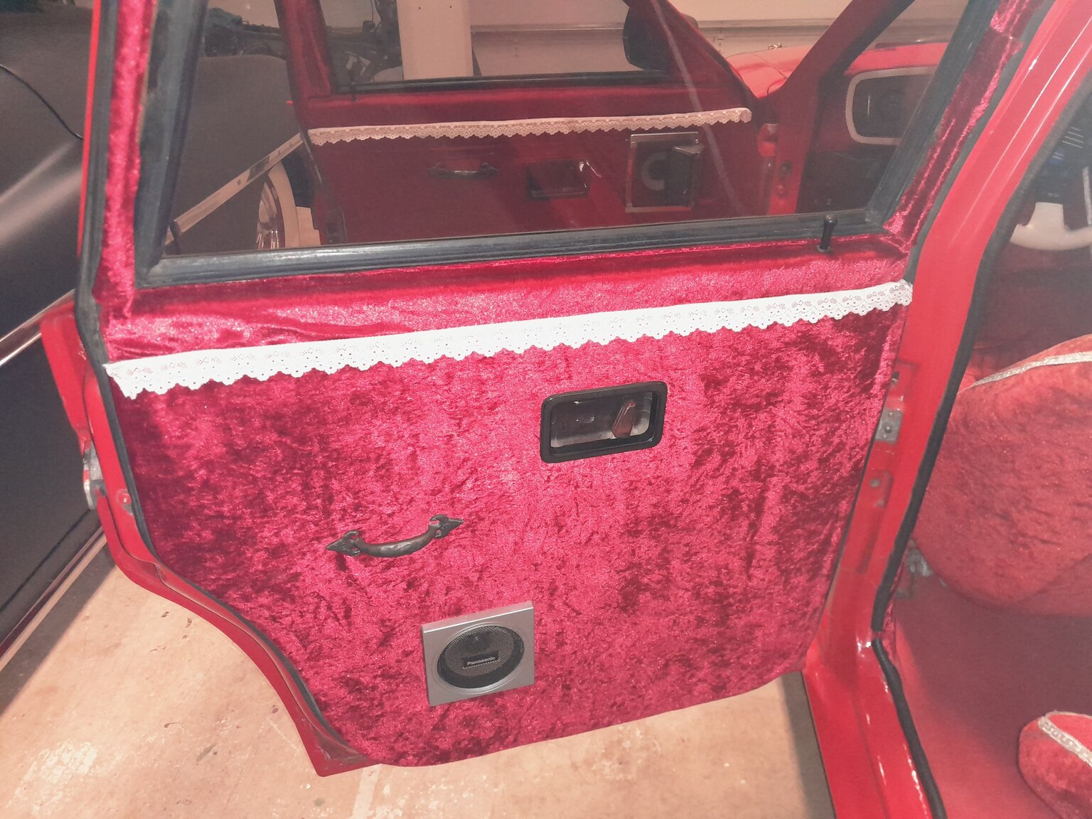 Interiörbild 1968 Volvo 145 Custom