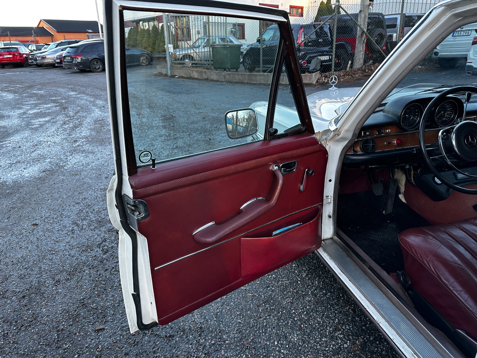 Interiörbild 1967 Mercedes-Benz 250 S