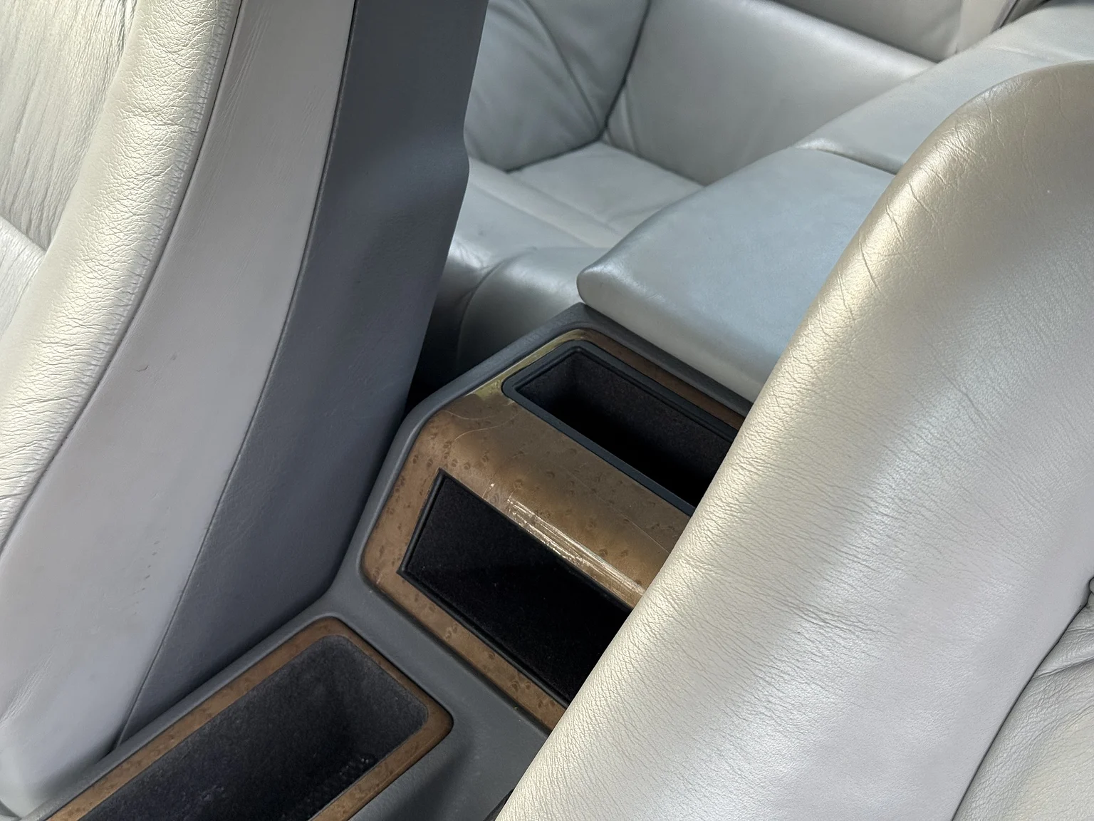 Innenraumfoto von 1994 BMW 840Ci (11)
