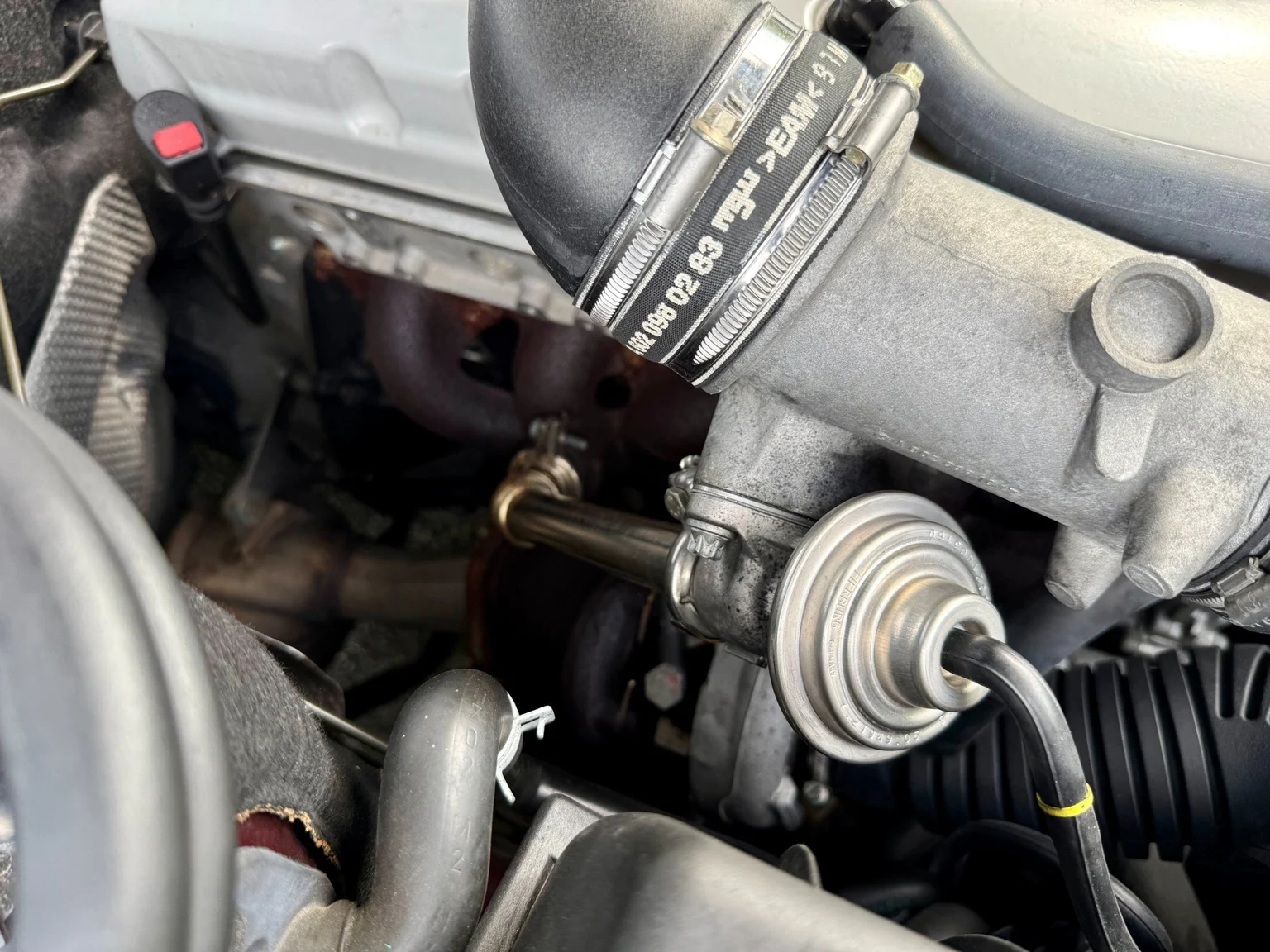 Image of 1997 Mercedes-Benz E 290 TD mechanics (11)