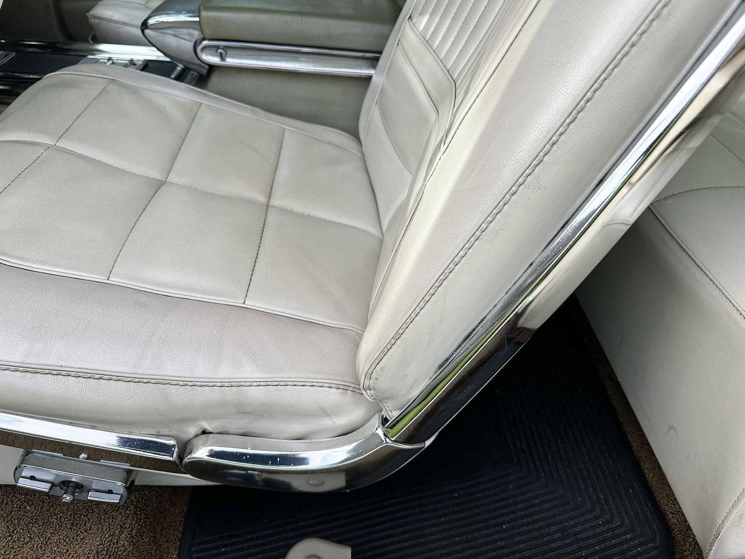 Interior image of 1966 Ford Thunderbird Town Hardtop