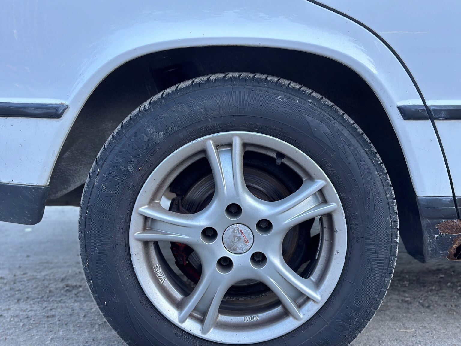 Aussenfoto 1988 Mercedes-Benz 190 E 2.3 (26)