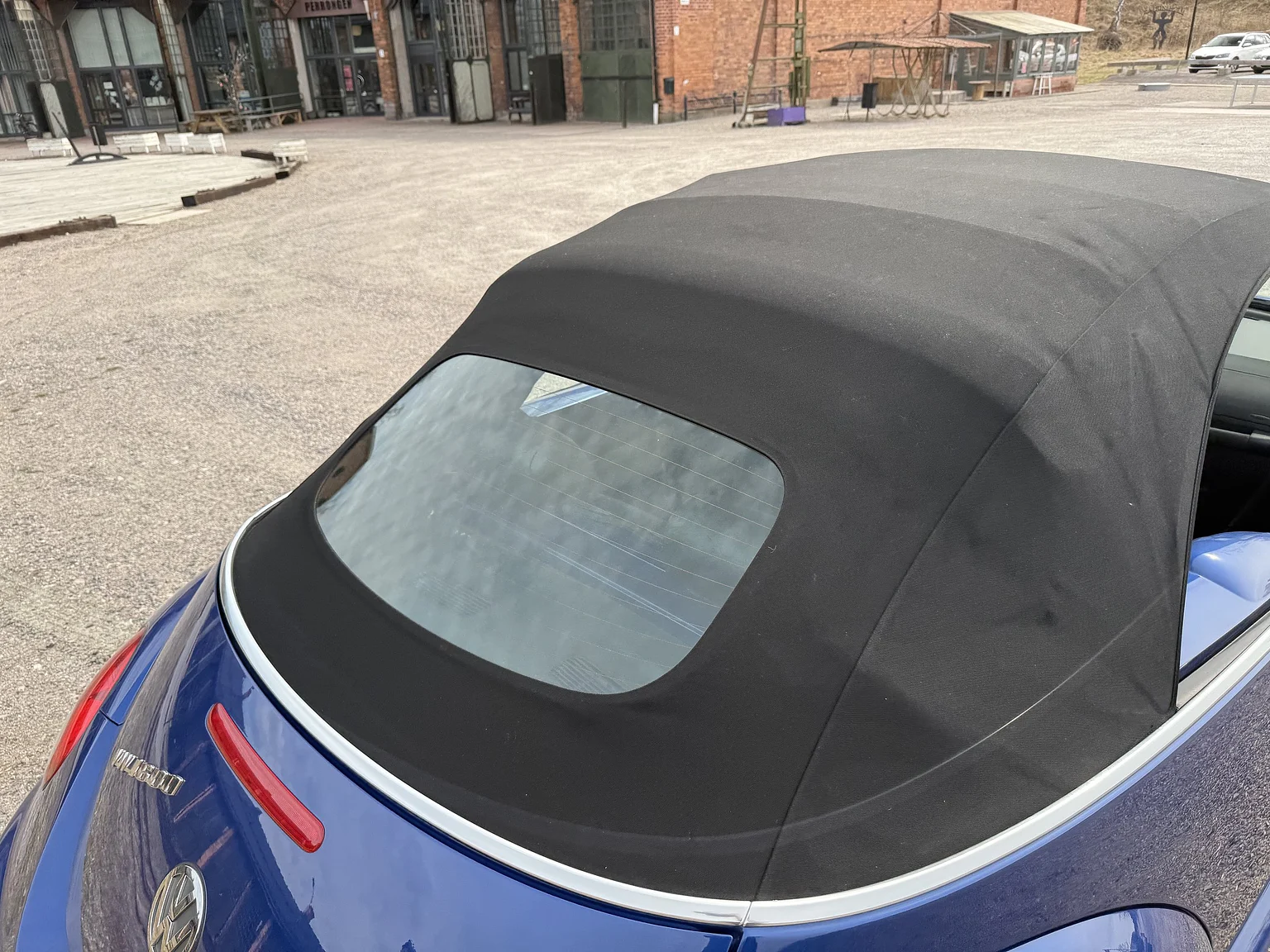 Exterior image of 2007 VW Beetle 1600 Cabriolet  (62)