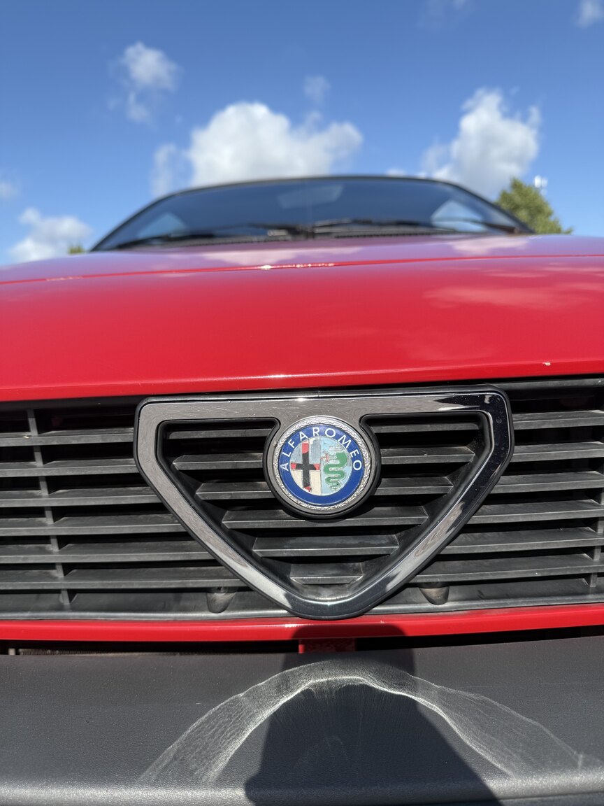 Exteriörbild på 1986 Alfa Romeo Alfetta GTV 2.0