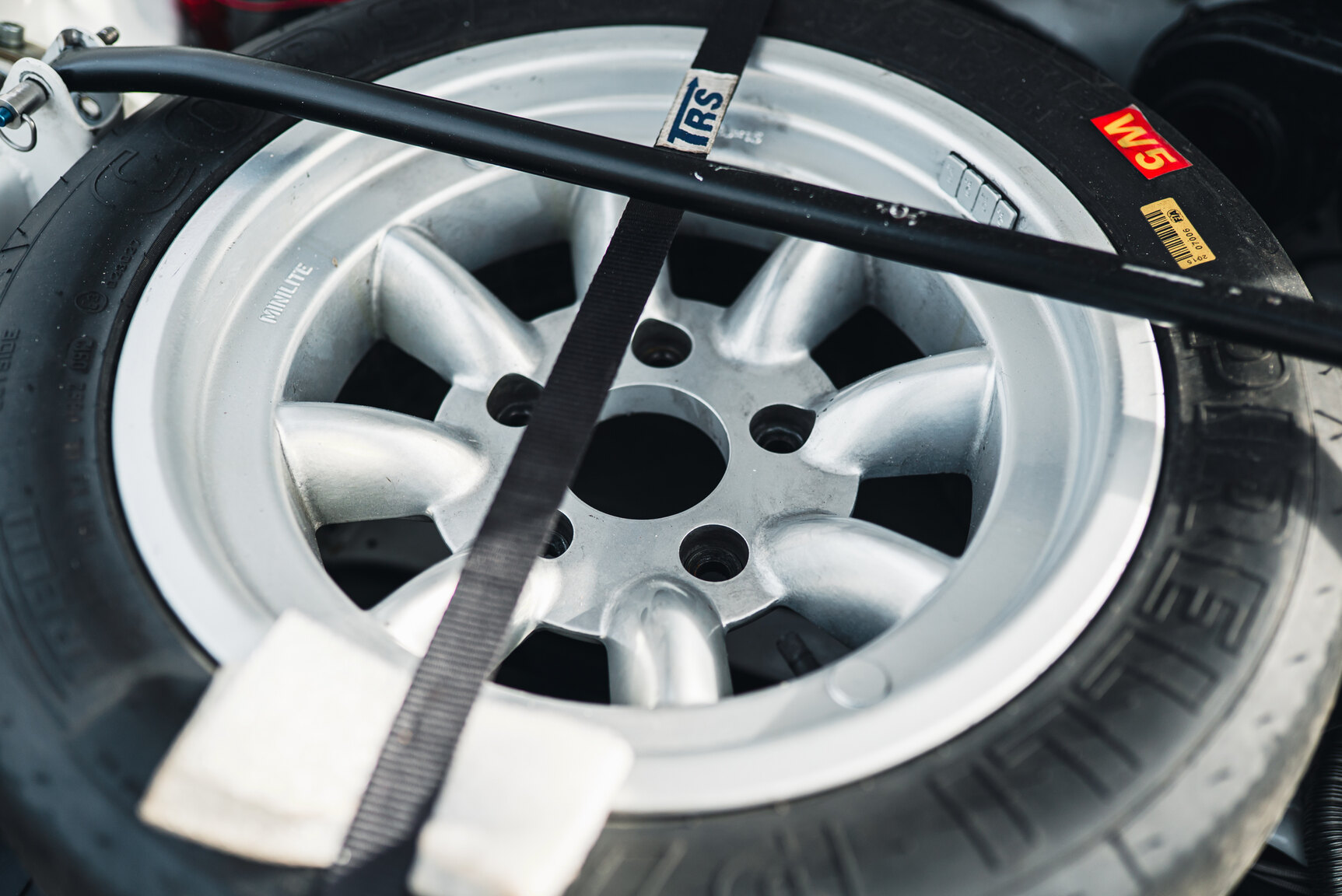 Image of 1977 Porsche 911 RSR Rallycar mechanics