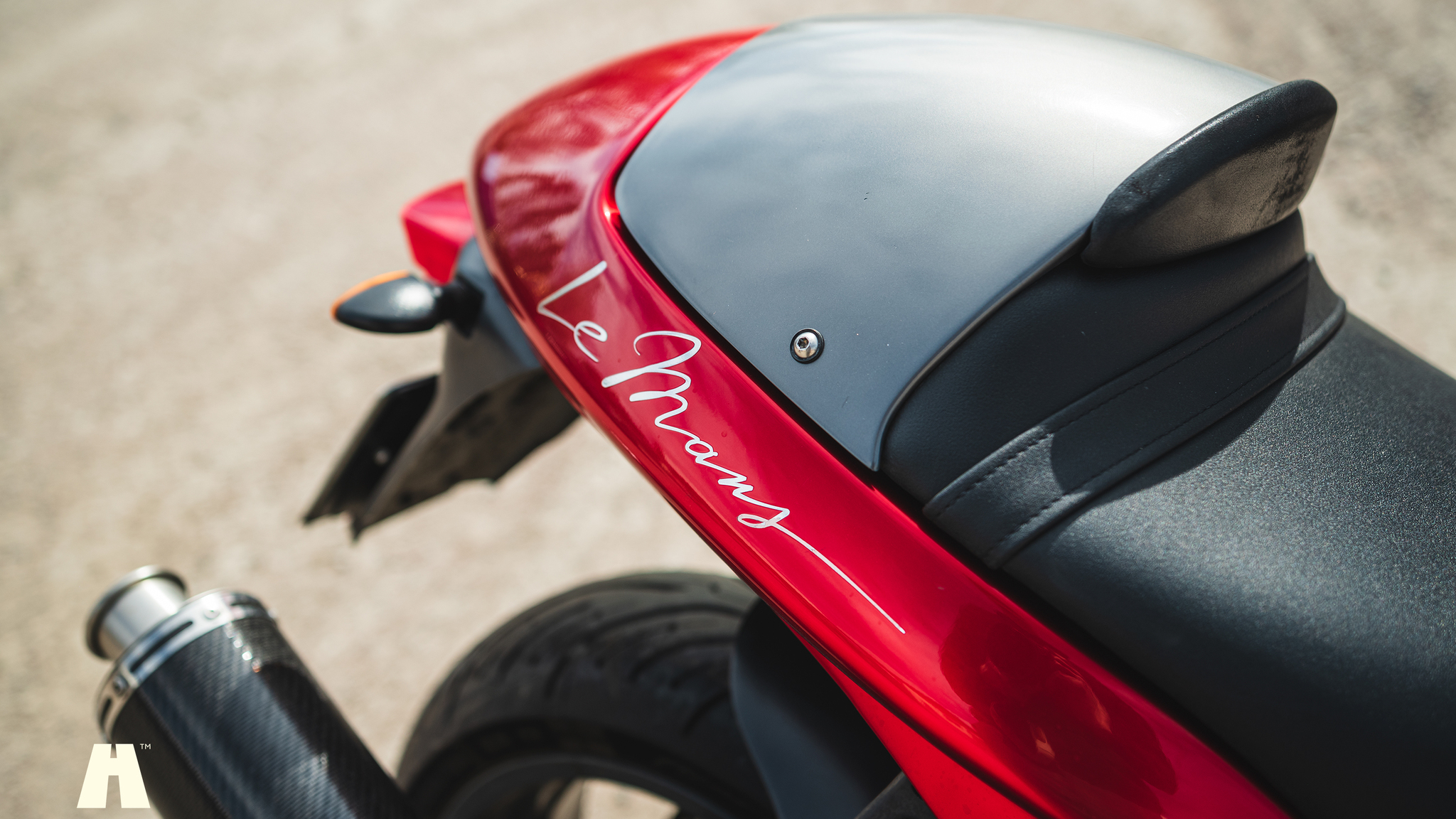 Aussenfoto 2002 Moto Guzzi V11 Le Mans (50)