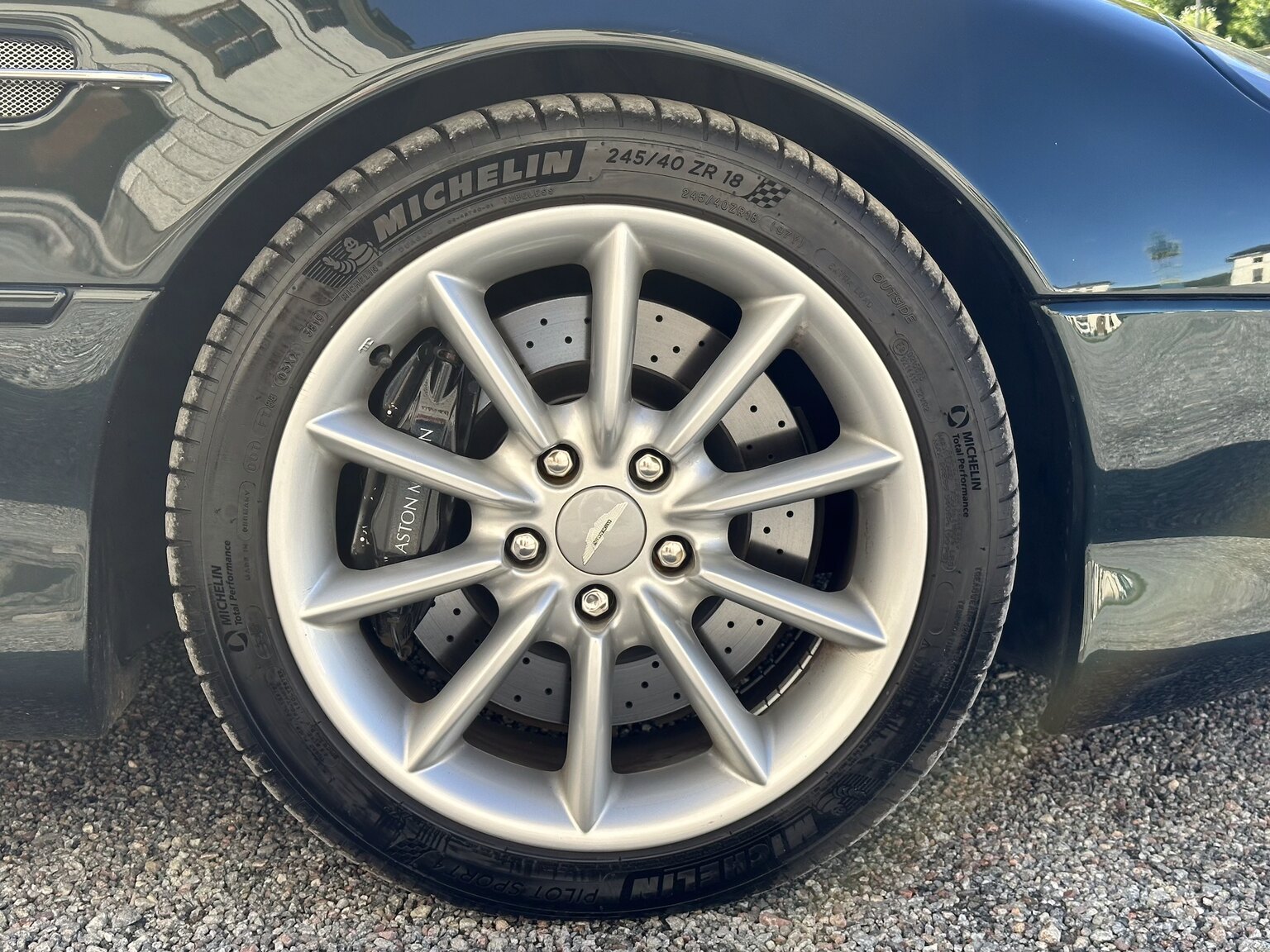 Aussenfoto 2003 Aston Martin DB7