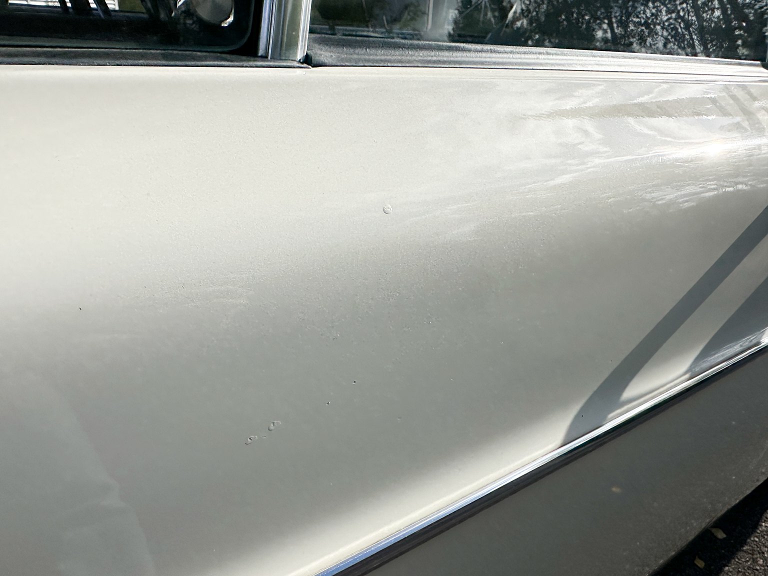 Exterior image of 1967 Volvo 144 1.8 