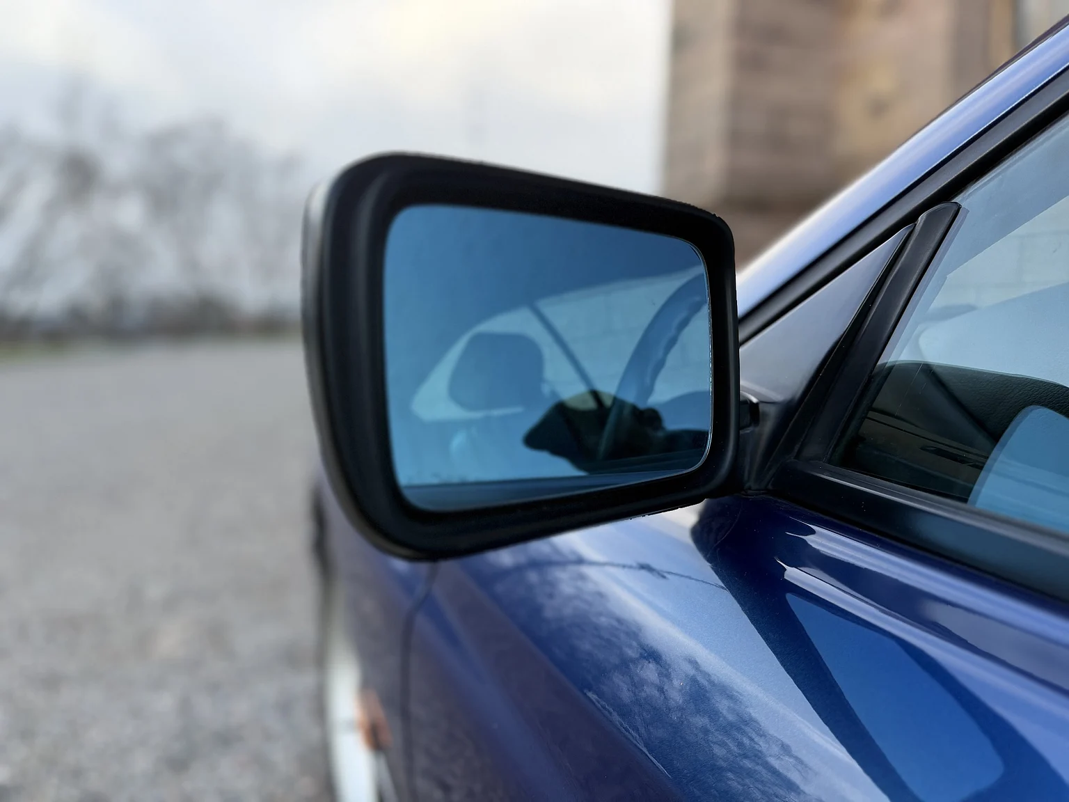 Exteriörbild på 1992 BMW 850iA - No Reserve (46)