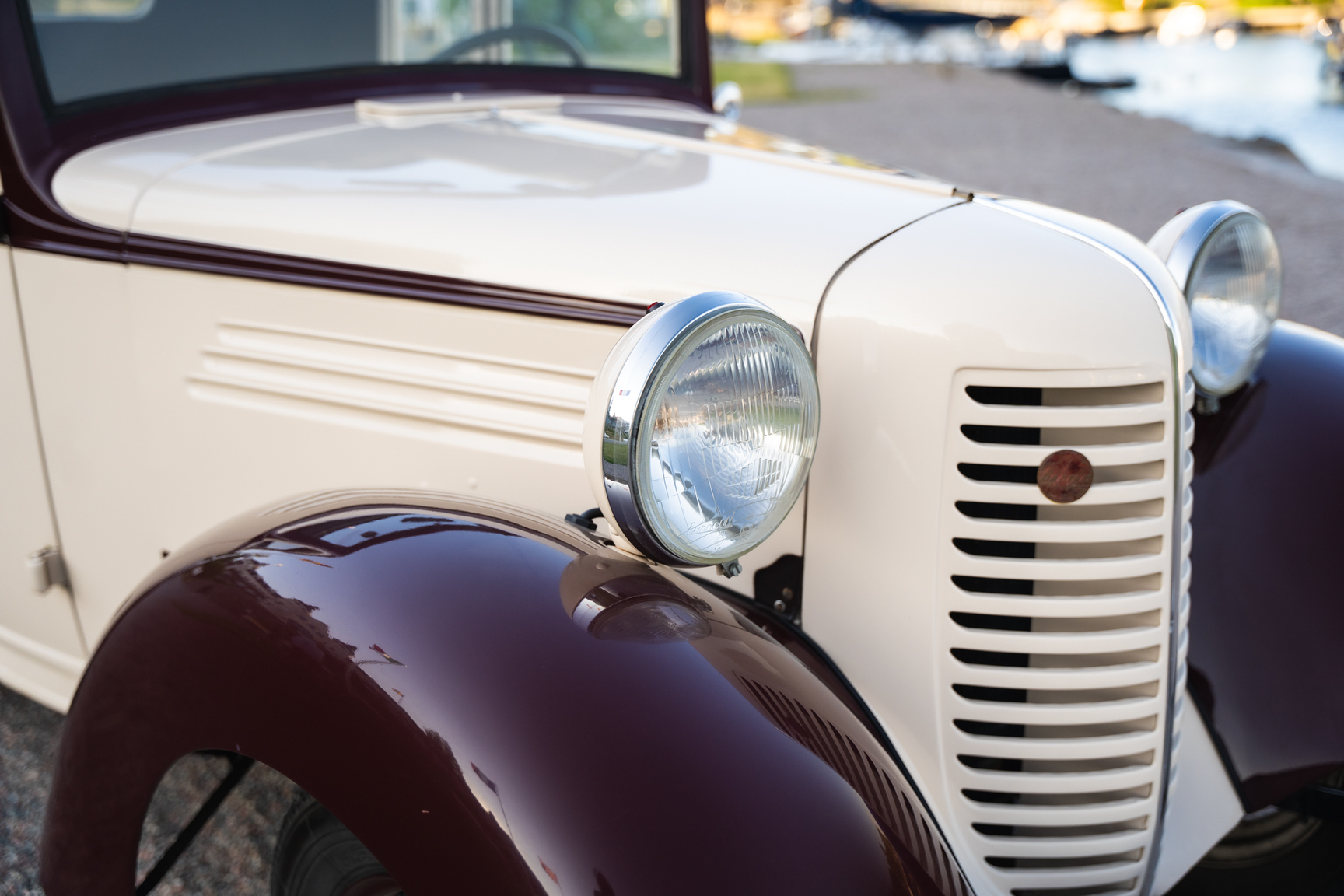 Exteriörbild på 1938 American Bantam Model 30 Coupé