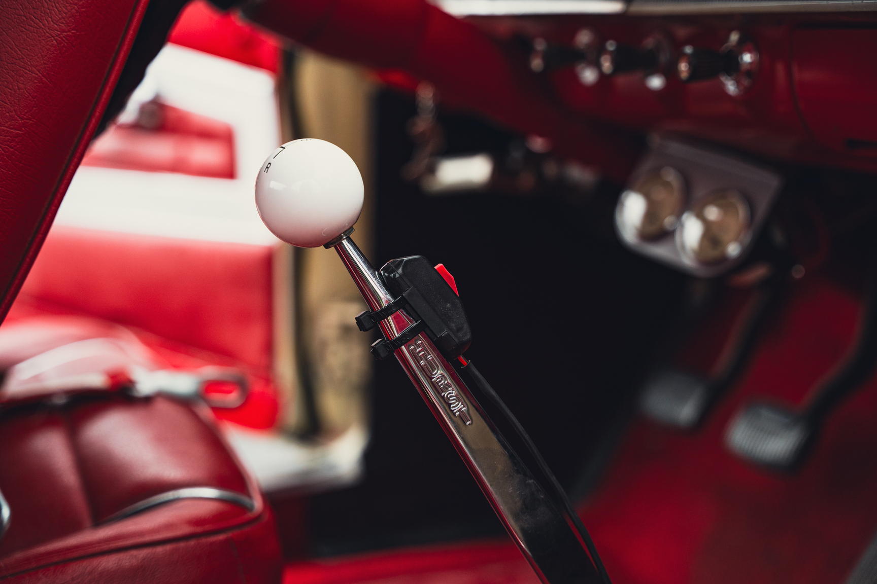 Innenraumfoto von 1964 Ford Fairlane 500 Sport Coupé (50)