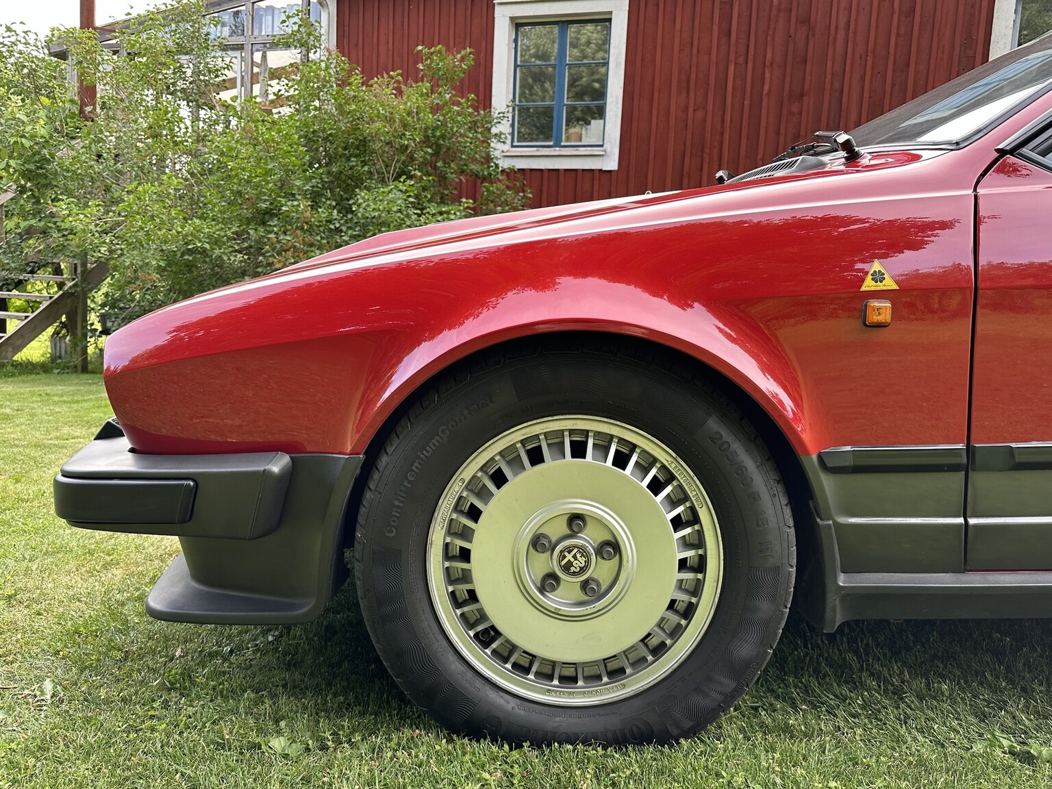 Exteriörbild på 1984 Alfa Romeo GTV 6 2.5