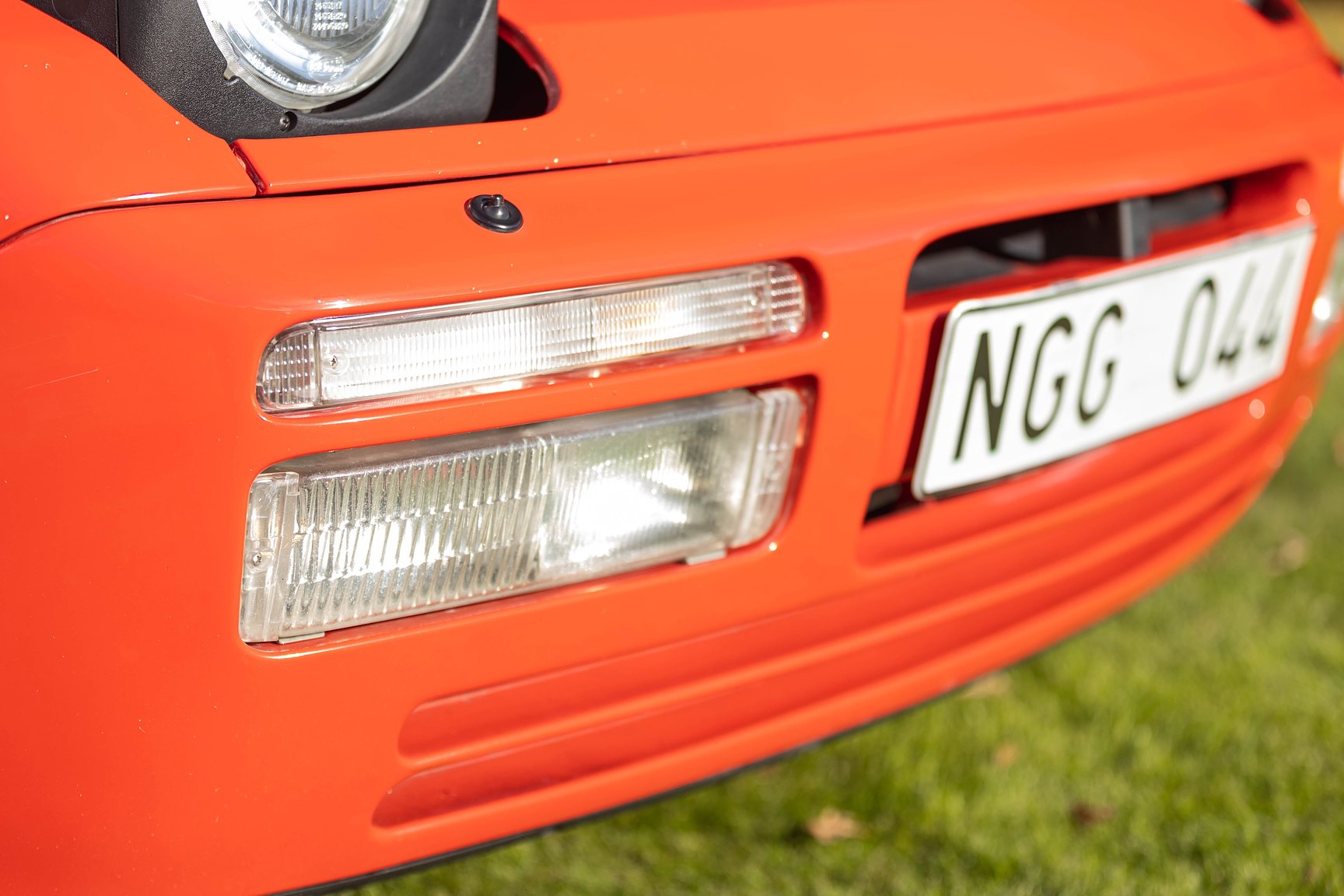 Exteriörbild på 1988 Porsche 944 Turbo
