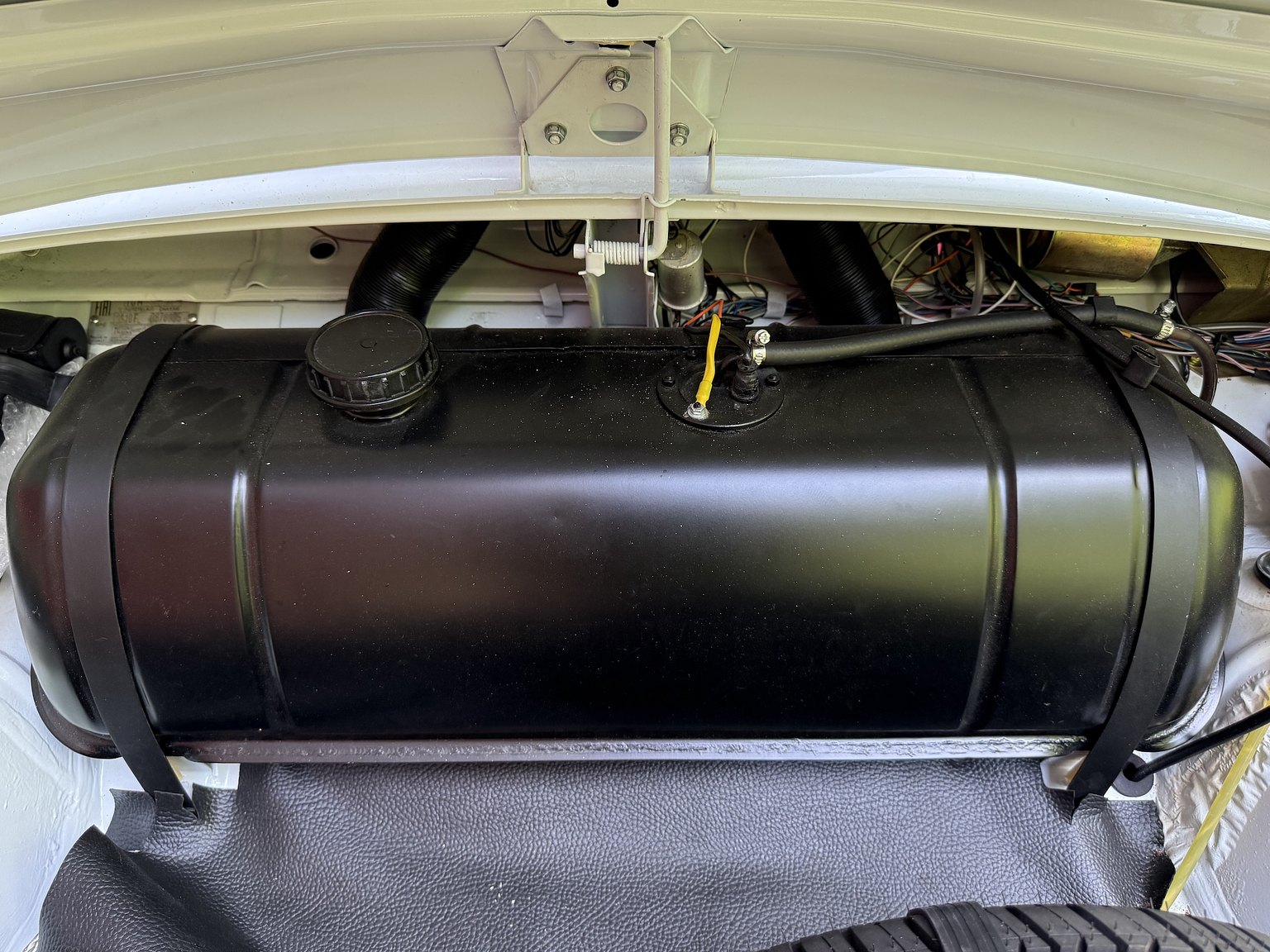 Image of 1965 Fiat 500F mechanics