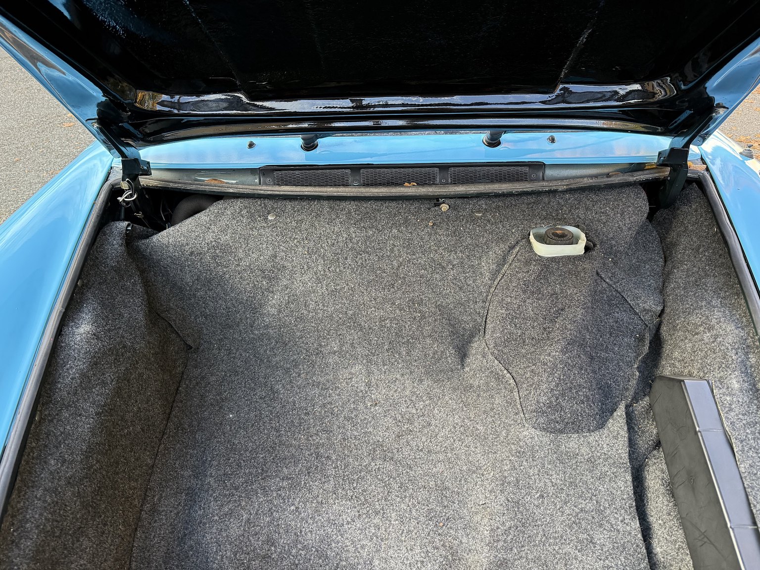 Interior image of 1982 PORSCHE  911 SC