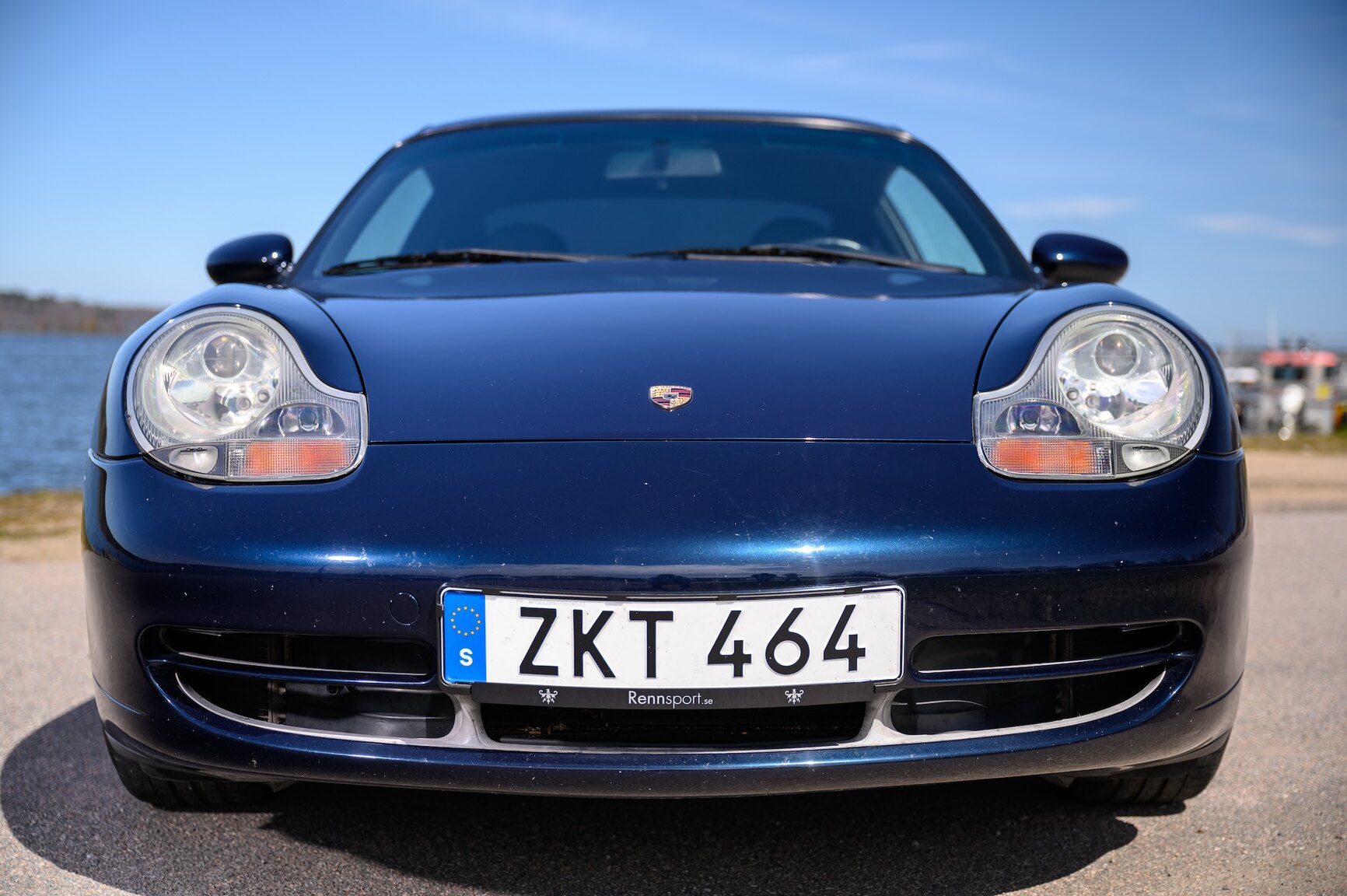 Exteriörbild på 1999 Porsche 911 Carrera