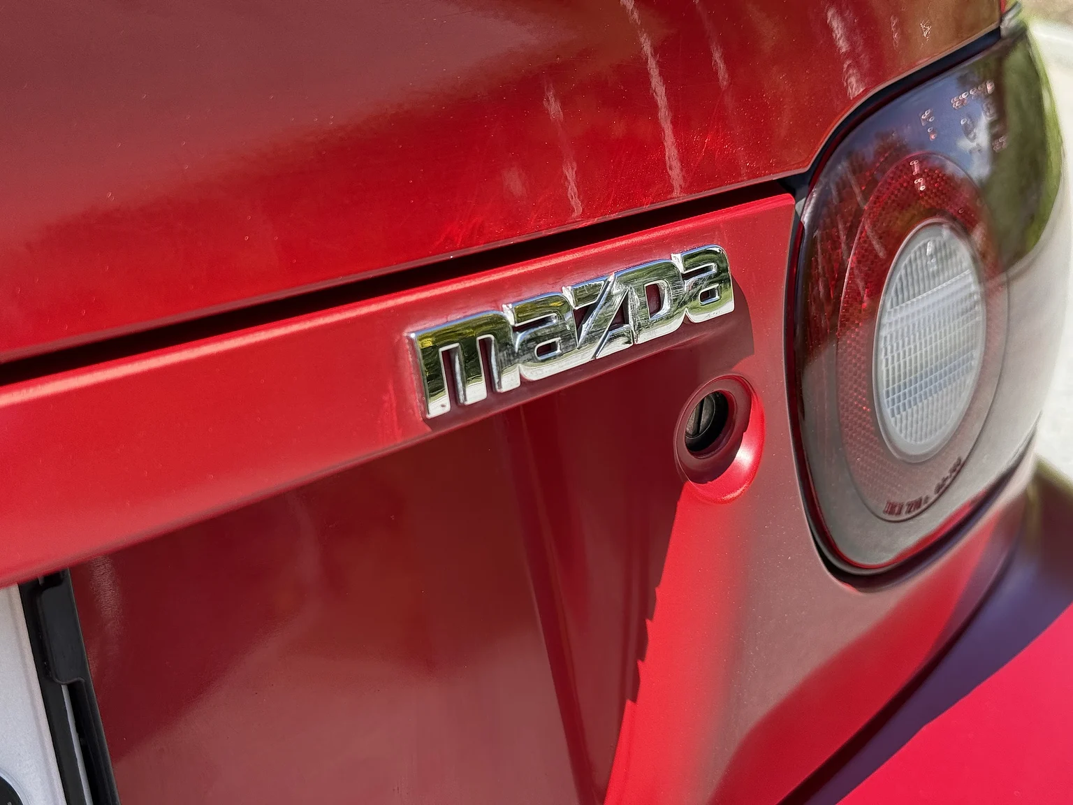 Exteriörbild på 1991 Mazda MX-5 Miata (26)