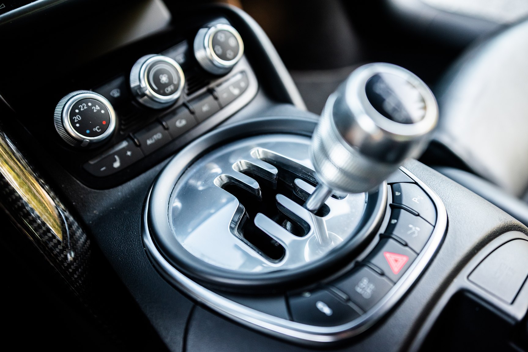 Interior image of 2008 Audi R8 4.2 V8 Turbo Manuell