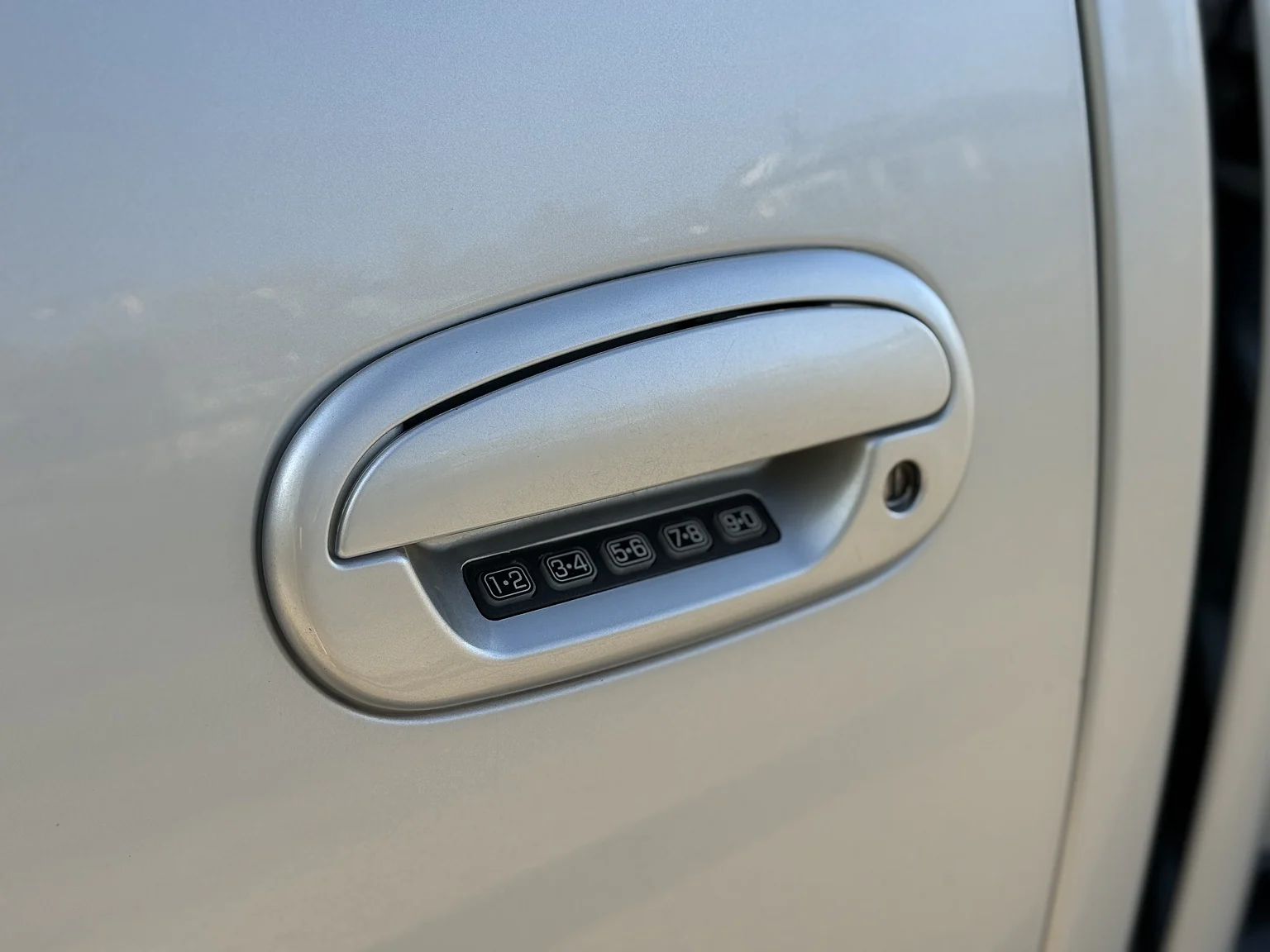 Exterior image of 2002 Ford F 150 Lightning / Kenne Bell (52)