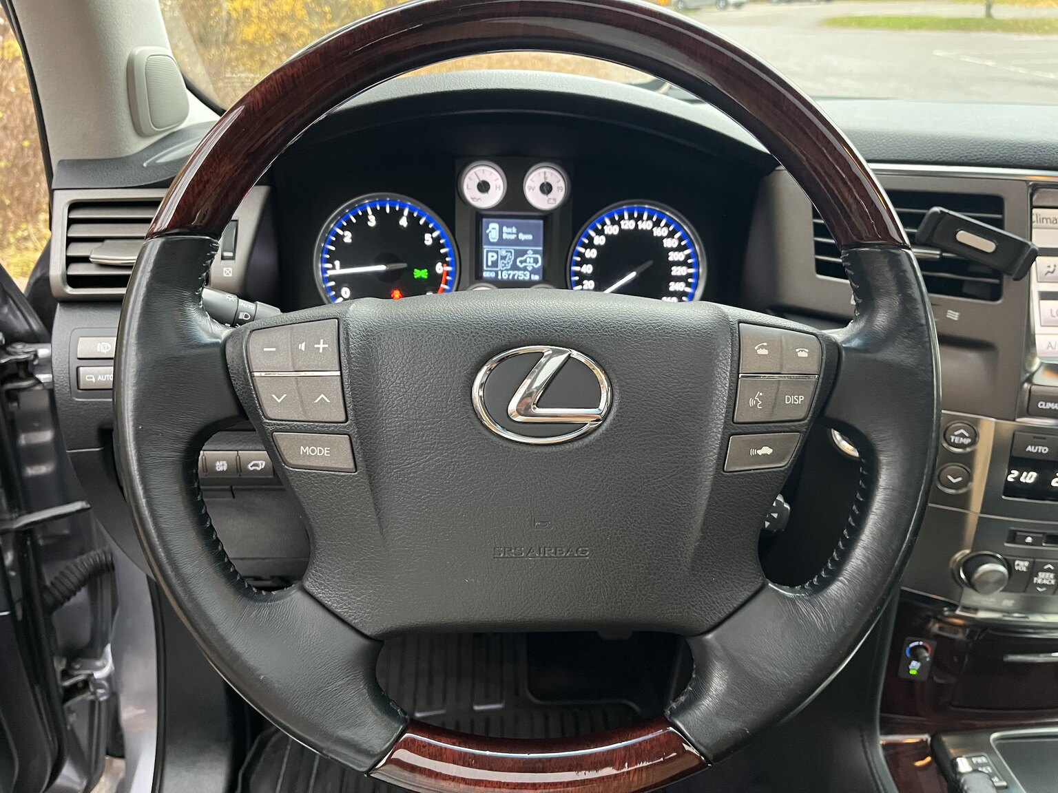 Interiörbild 2011 Lexus LX570