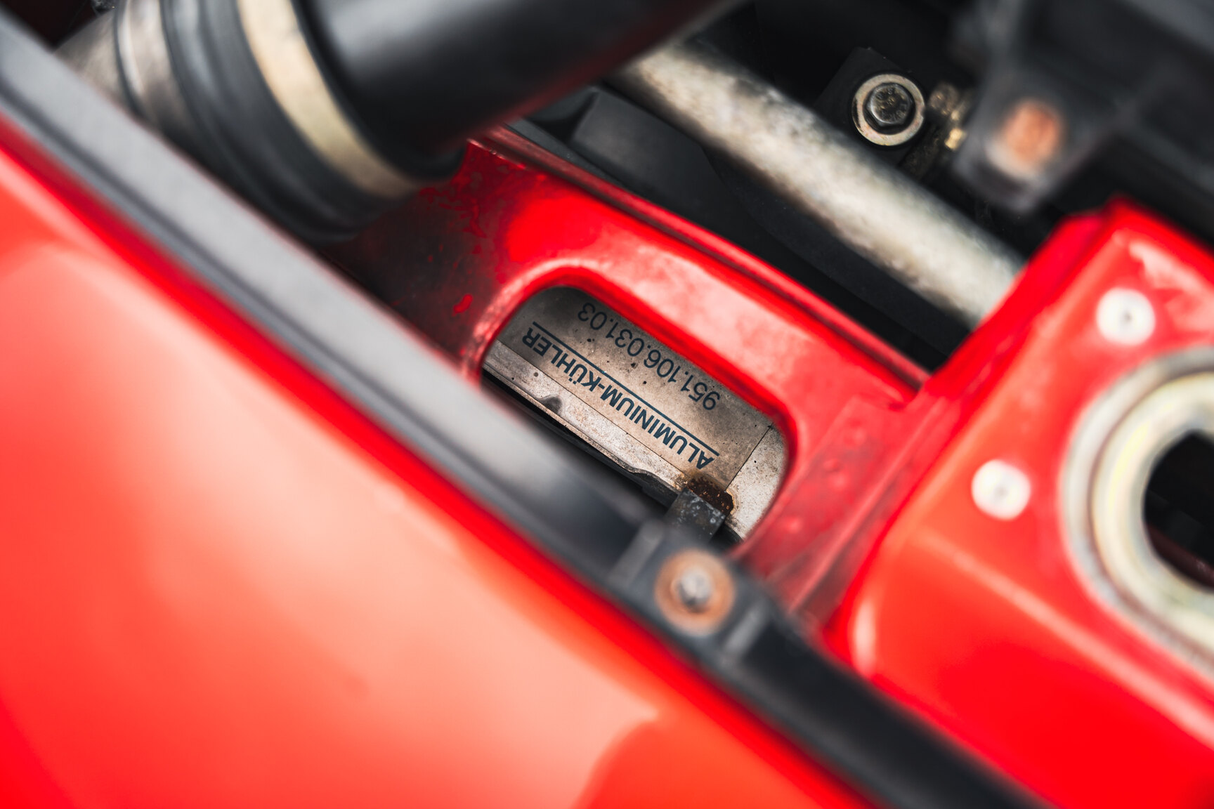 Image of 1990 Porsche 944 Turbo mechanics