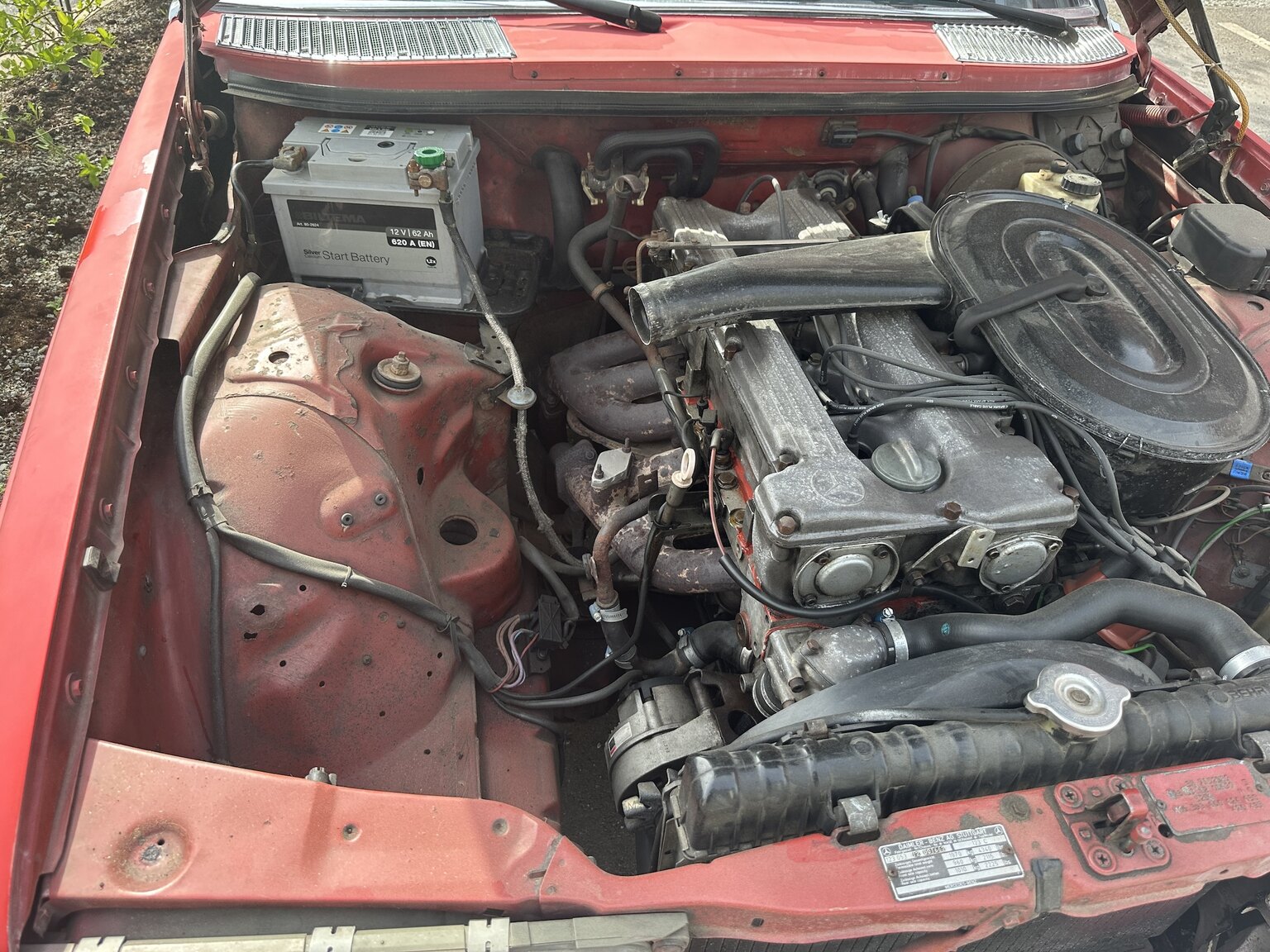 Image of 1977 Mercedes-Benz 280 CE mechanics