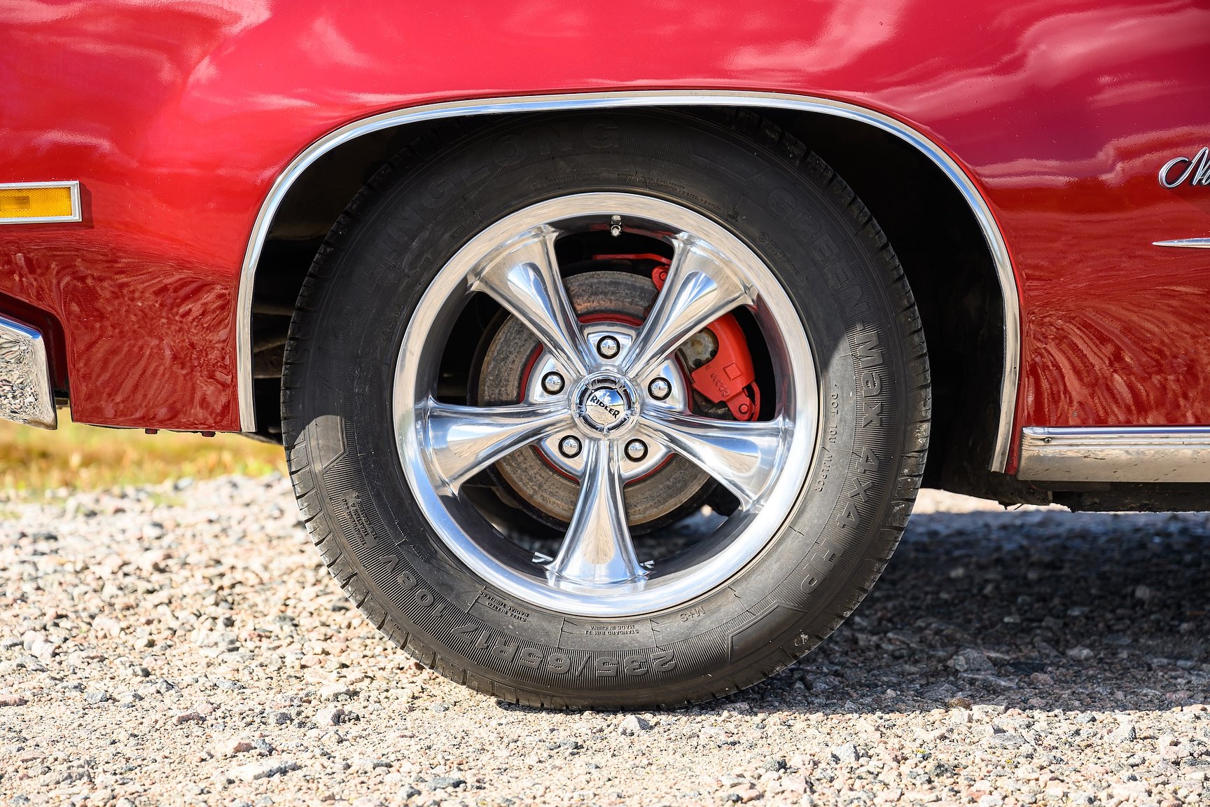 Exterior image of 1970 Oldsmobile Ninety-Eight Convertible 7.5 V8