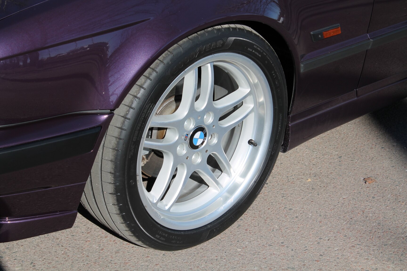 Exteriörbild på 1996 BMW 540i Touring "No Reserve Auction"