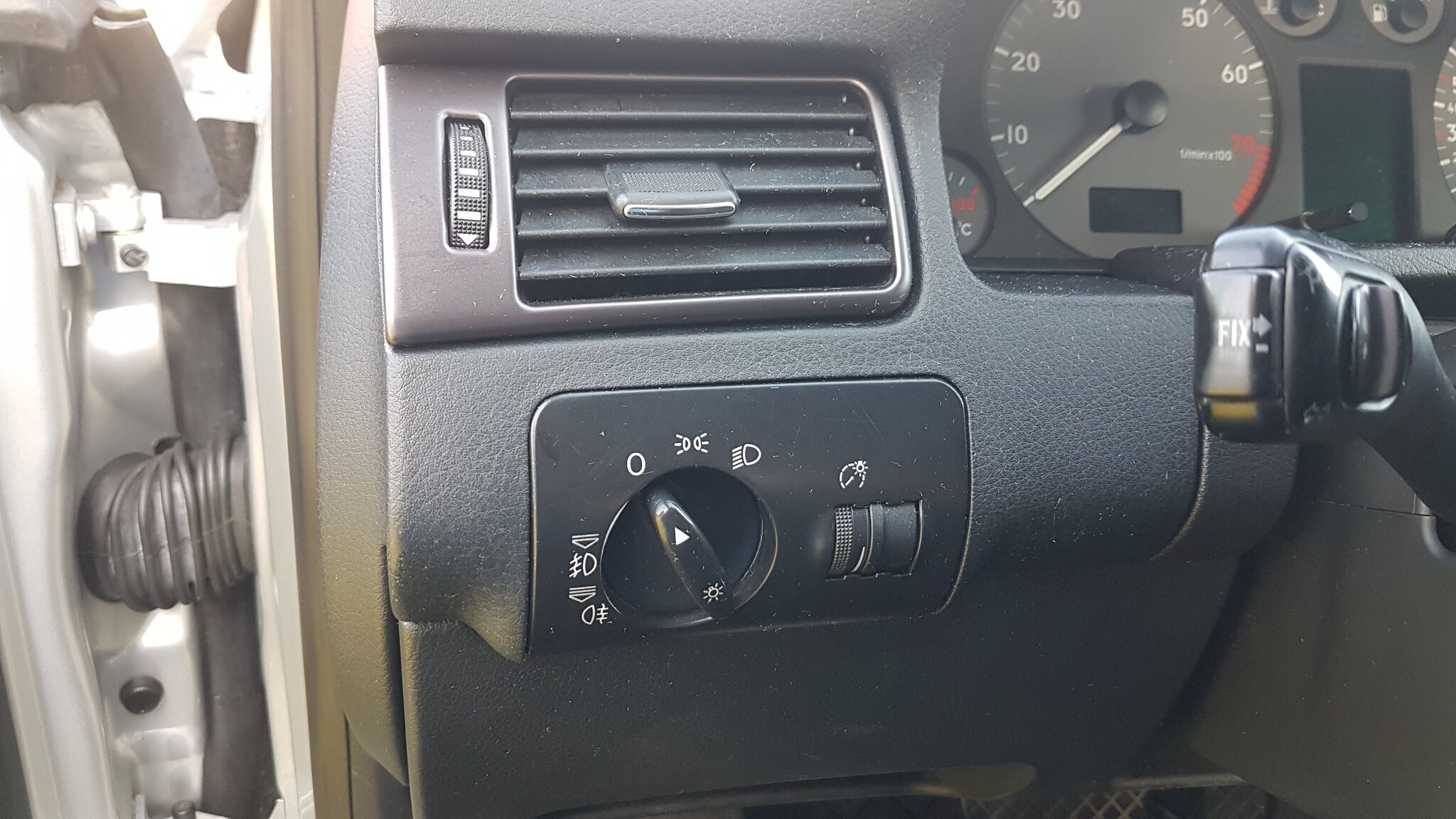Innenraumfoto von 2000 Audi S6 Avant