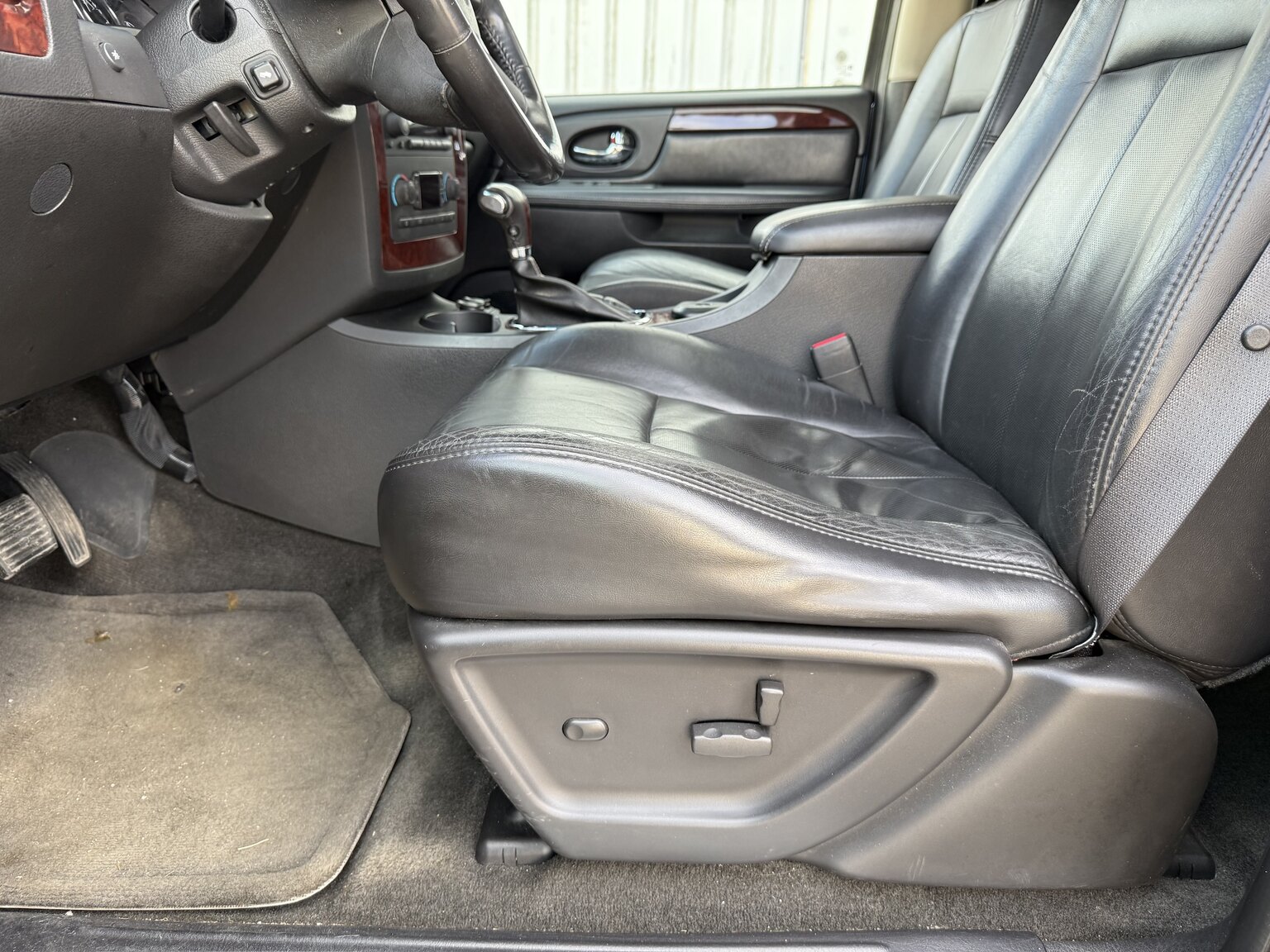 Interior image of 2006 SAAB 9-7X 5.3 V8 XWD