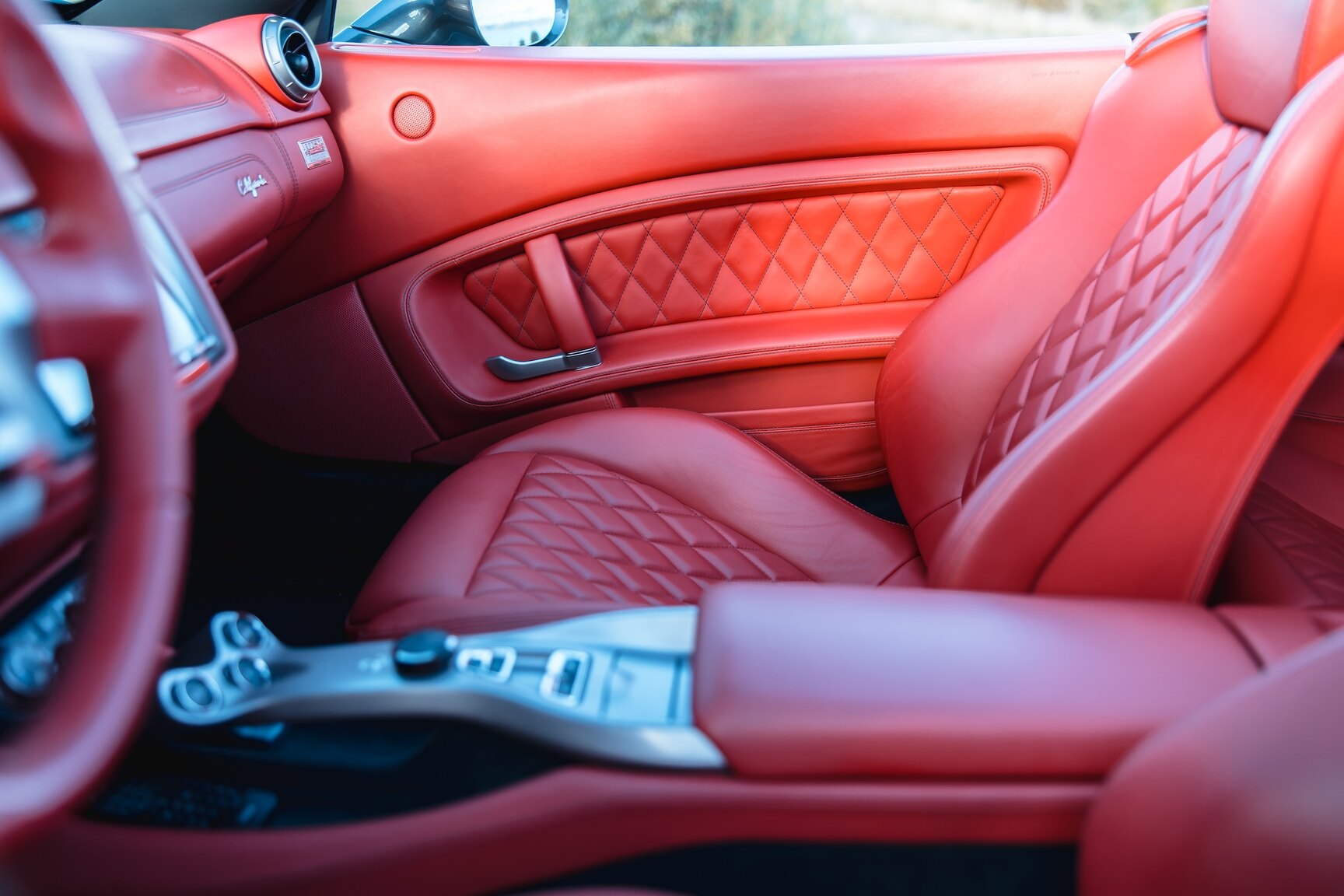 Interior image of 2011 Ferrari California 