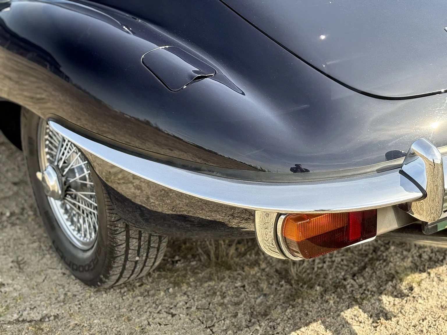 Exterior image of 1969 Jaguar E-Type 4.2 Coupe (25)