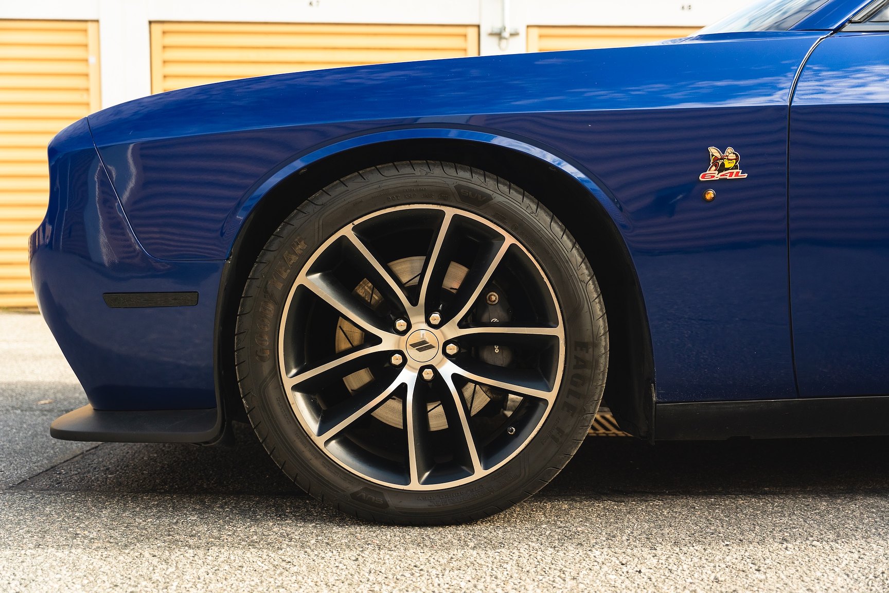 Exterior image of 2018 Dodge Challenger R/T 392
