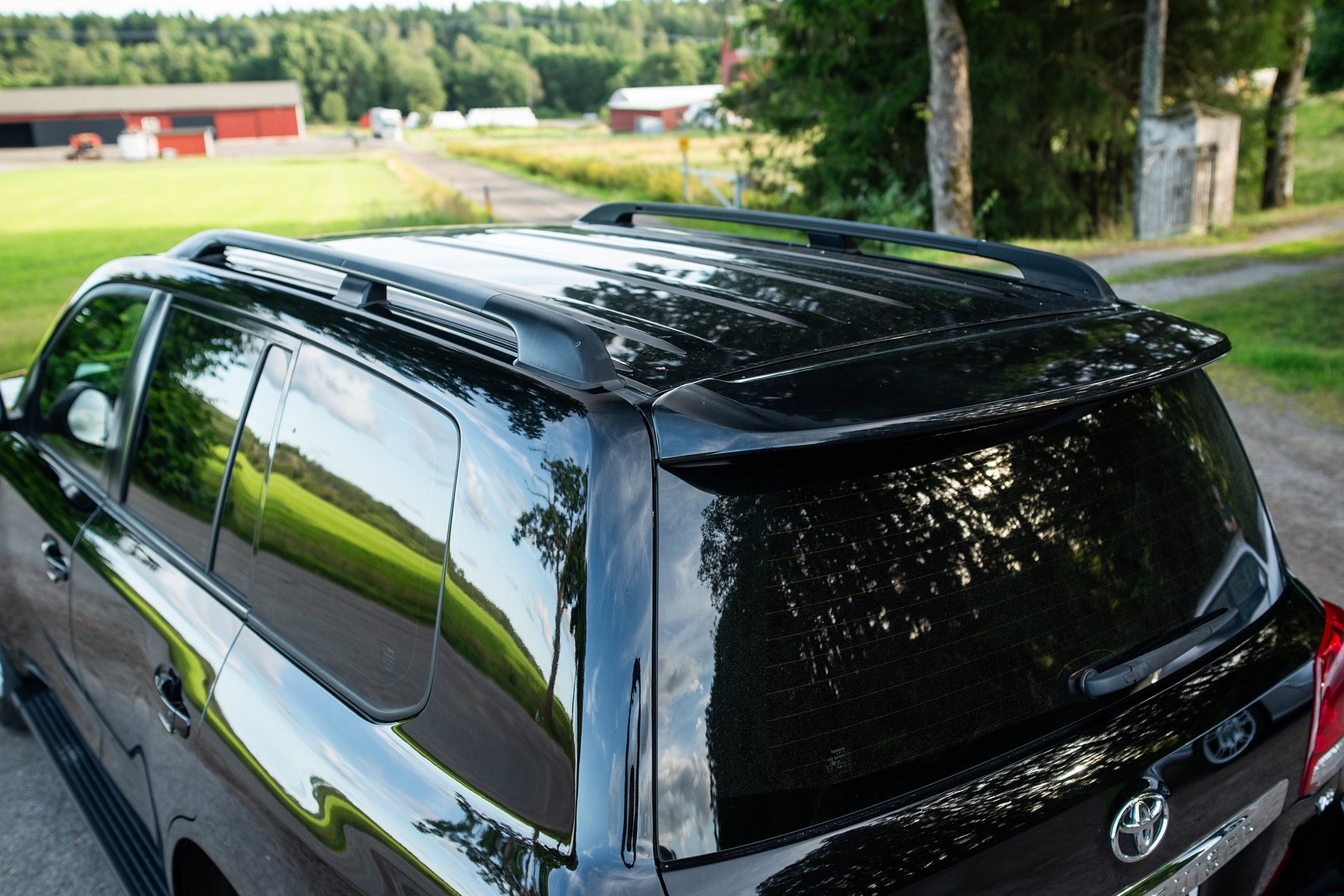 Exterior image of 2008 Toyota Land Cruiser 4.5 4WD V8