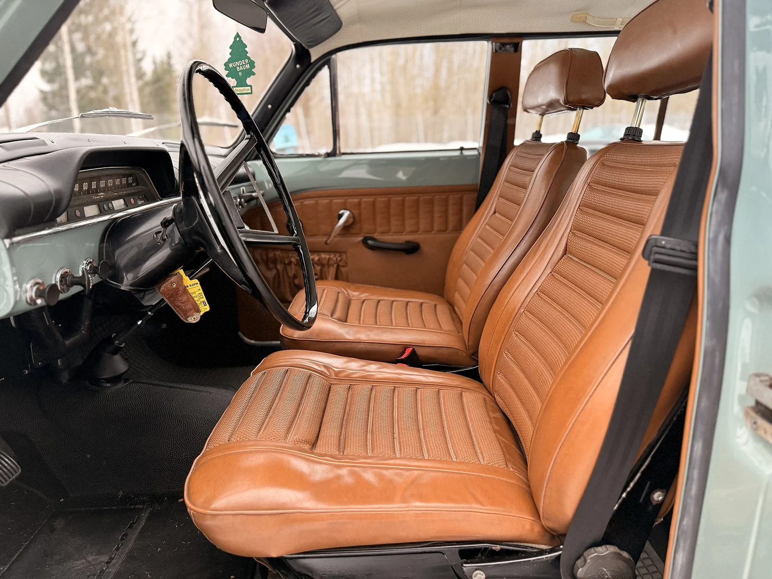 Interior image of 1968 Volvo Amazon 121 P220 (2)