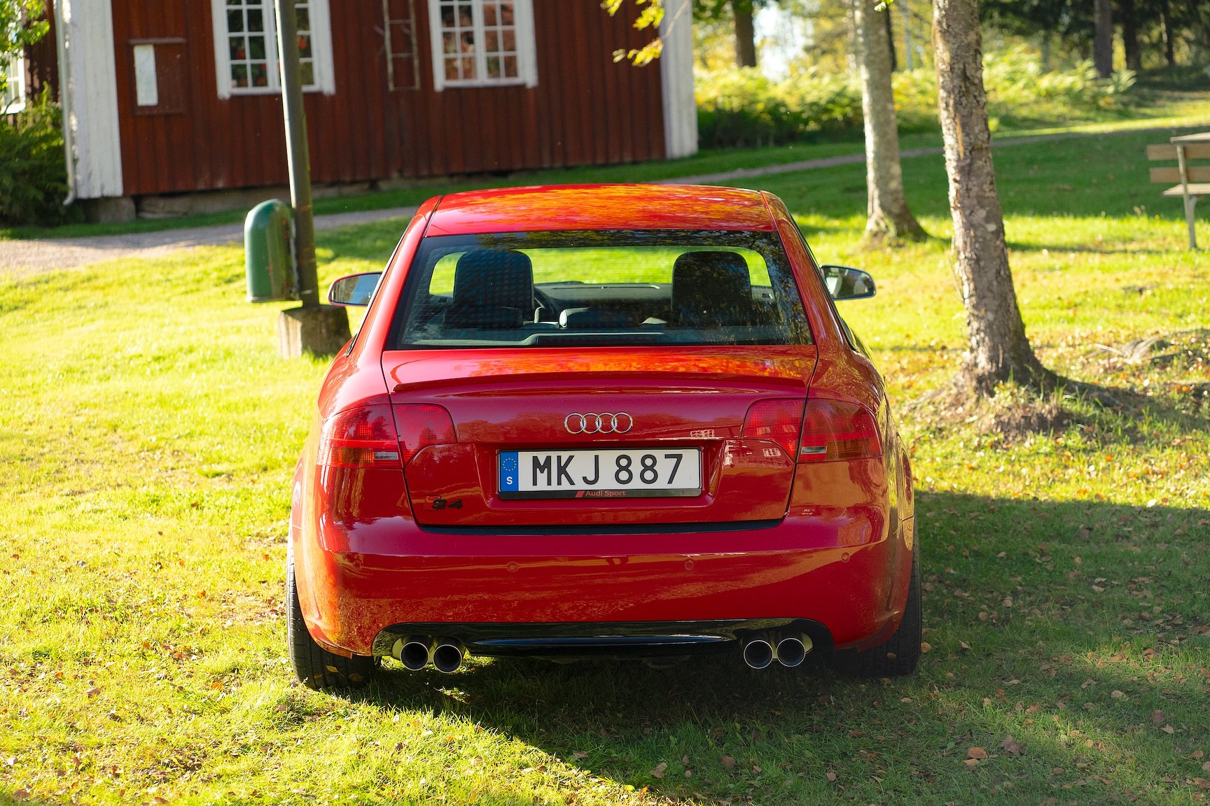 Exterior image of 2007 Audi  S4 quattro 4.2 V8 manuell