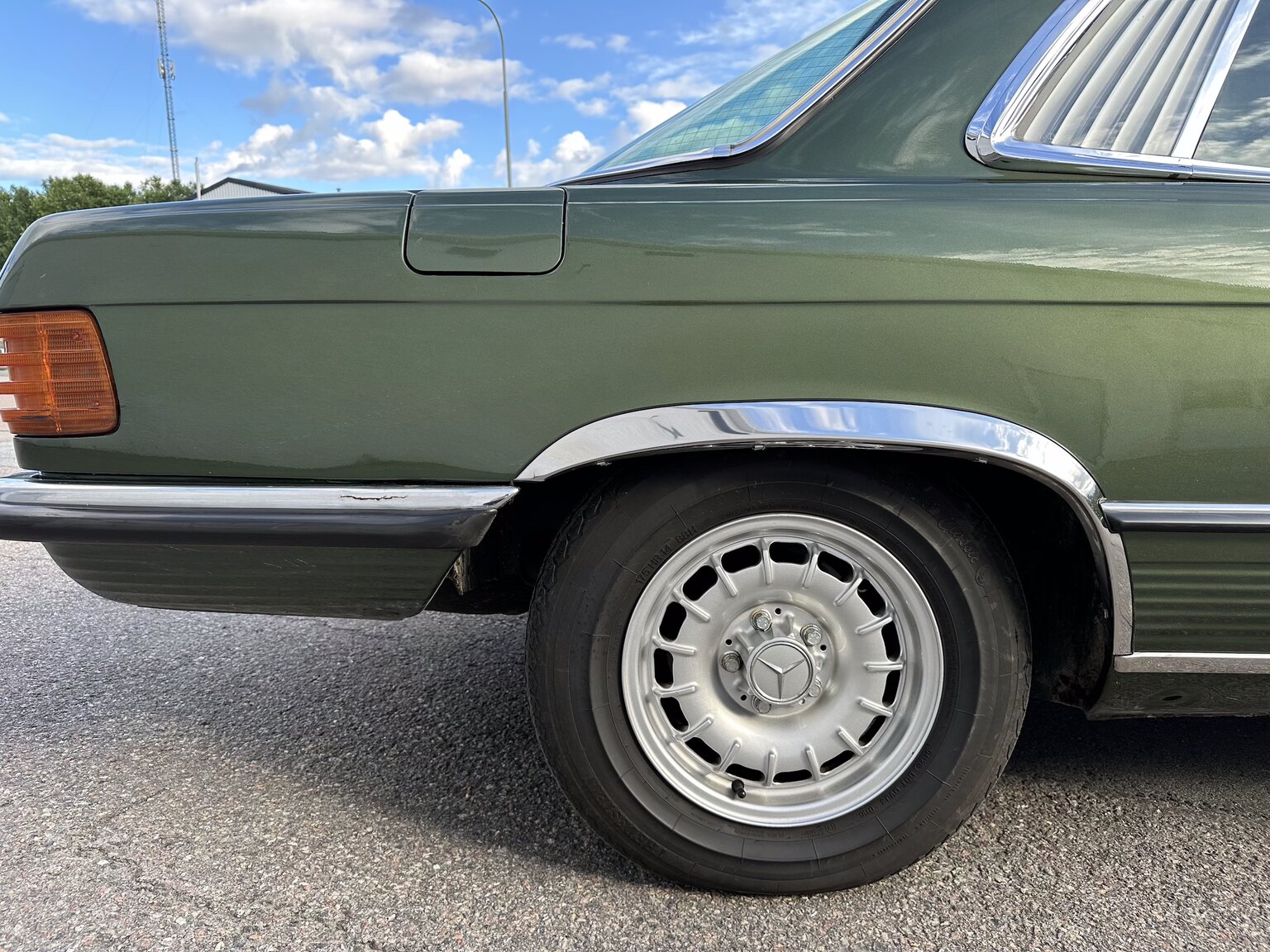 Aussenfoto 1974 Mercedes Benz 450 SLC