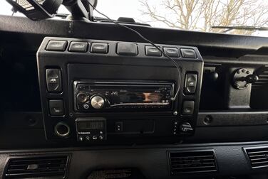 Interior image of 2002 Land Rover Defender 90 2.5 Td5