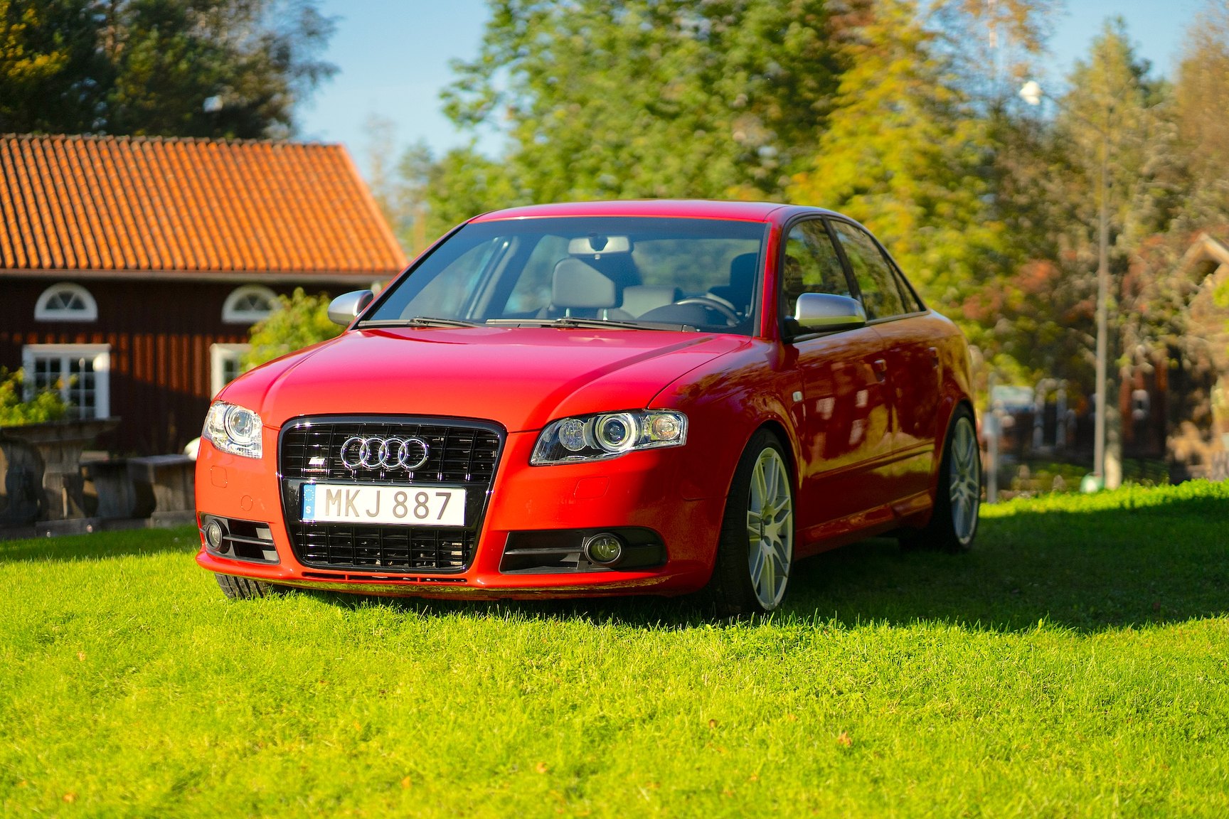 Exterior image of 2007 Audi  S4 quattro 4.2 V8 manuell