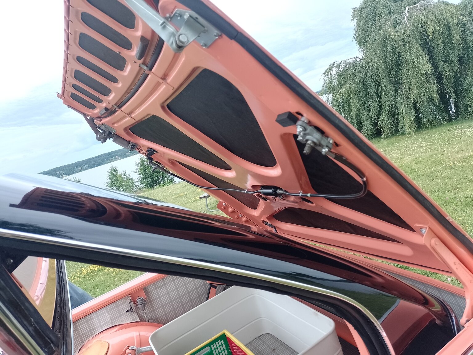 Aussenfoto 1957 Ford Fairlane 500 Skyliner Retract