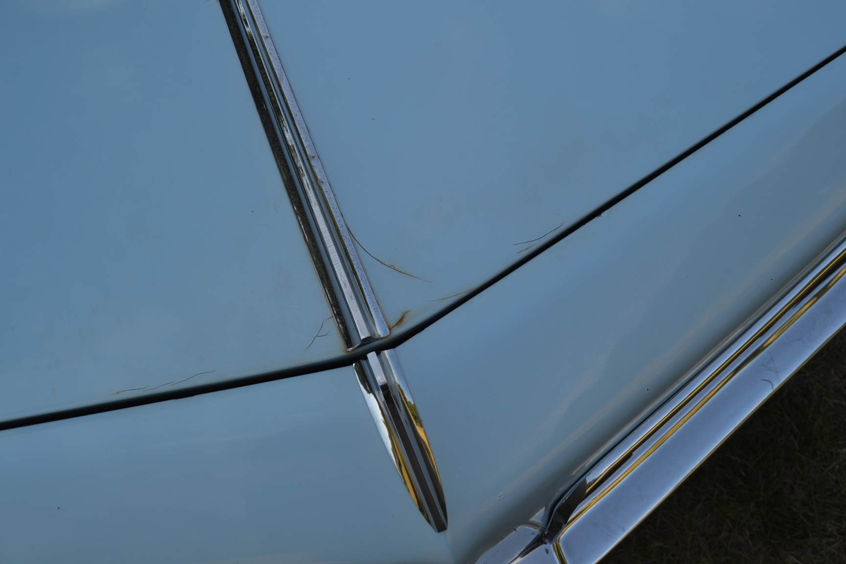 Exterior image of 1970 Oldsmobile Ninety eight Convertible (53)