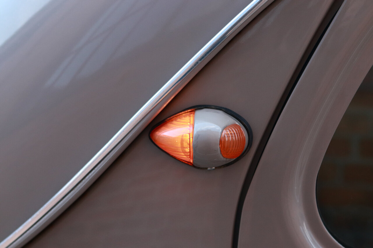 Exterior image of 1959 Renault 4CV