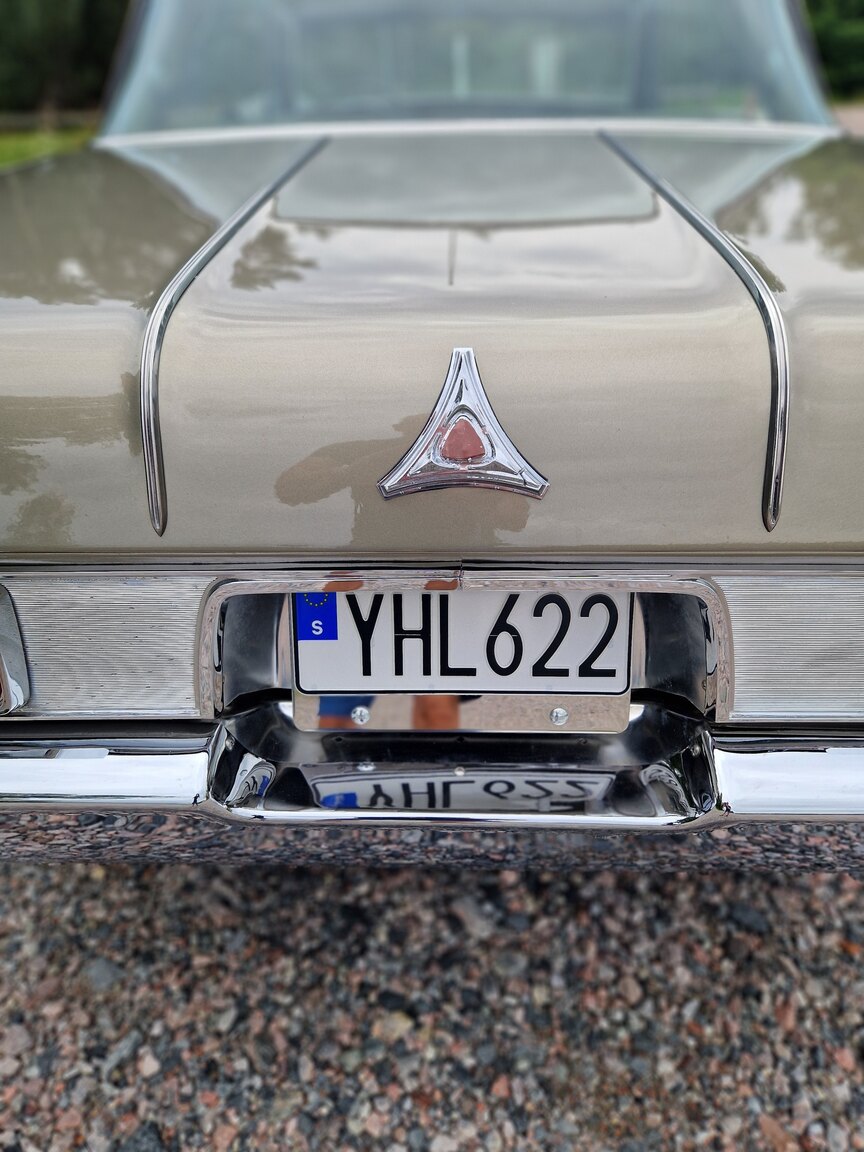 Exteriörbild på 1964 Dodge Polara 500
