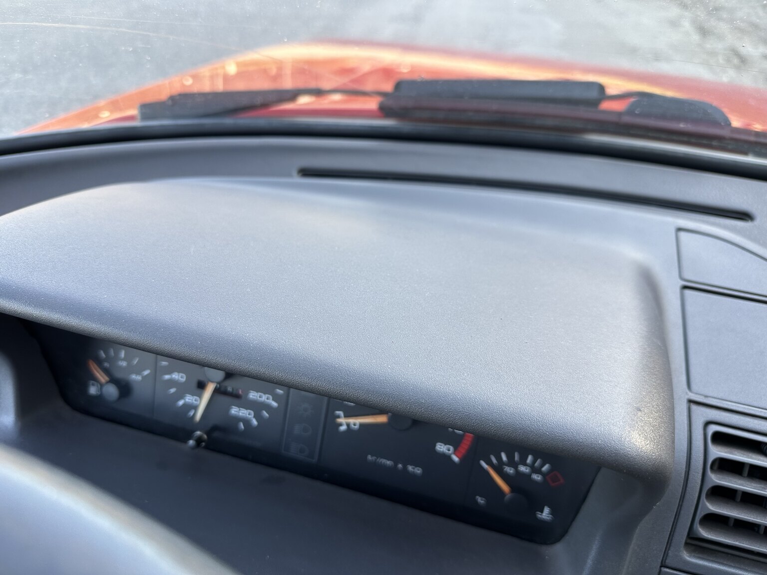 Interior image of 1989 Peugeot 205 GTI
