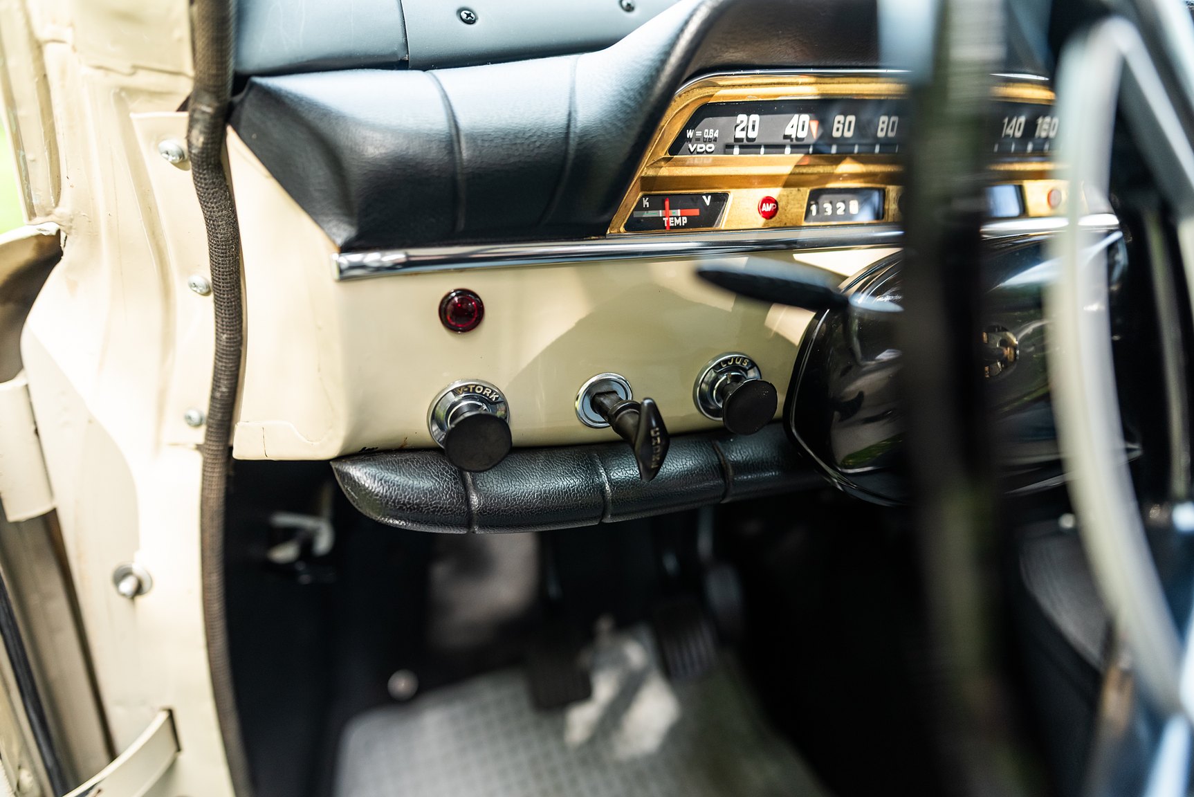 Interior image of 1969 Volvo Amazon 121 P130