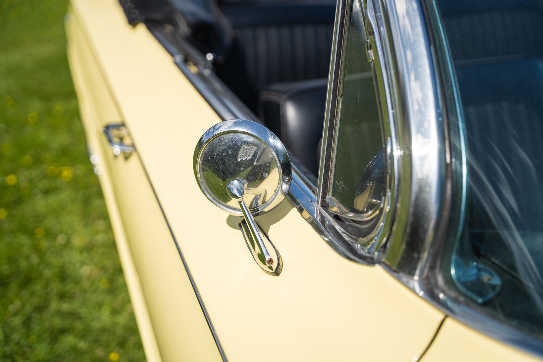 Aussenfoto 1961 Buick Electra 225 cab (43)
