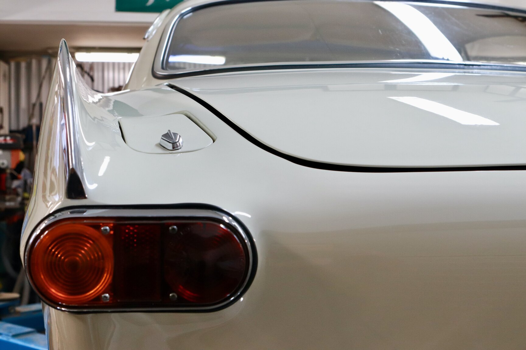 Exteriörbild på 1964 Volvo P 1800S