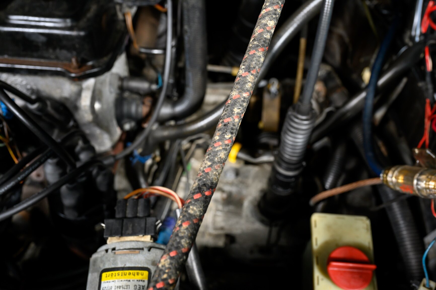 Image of 1991 Volkswagen Golf Country Chrome Edition mechanics (8)