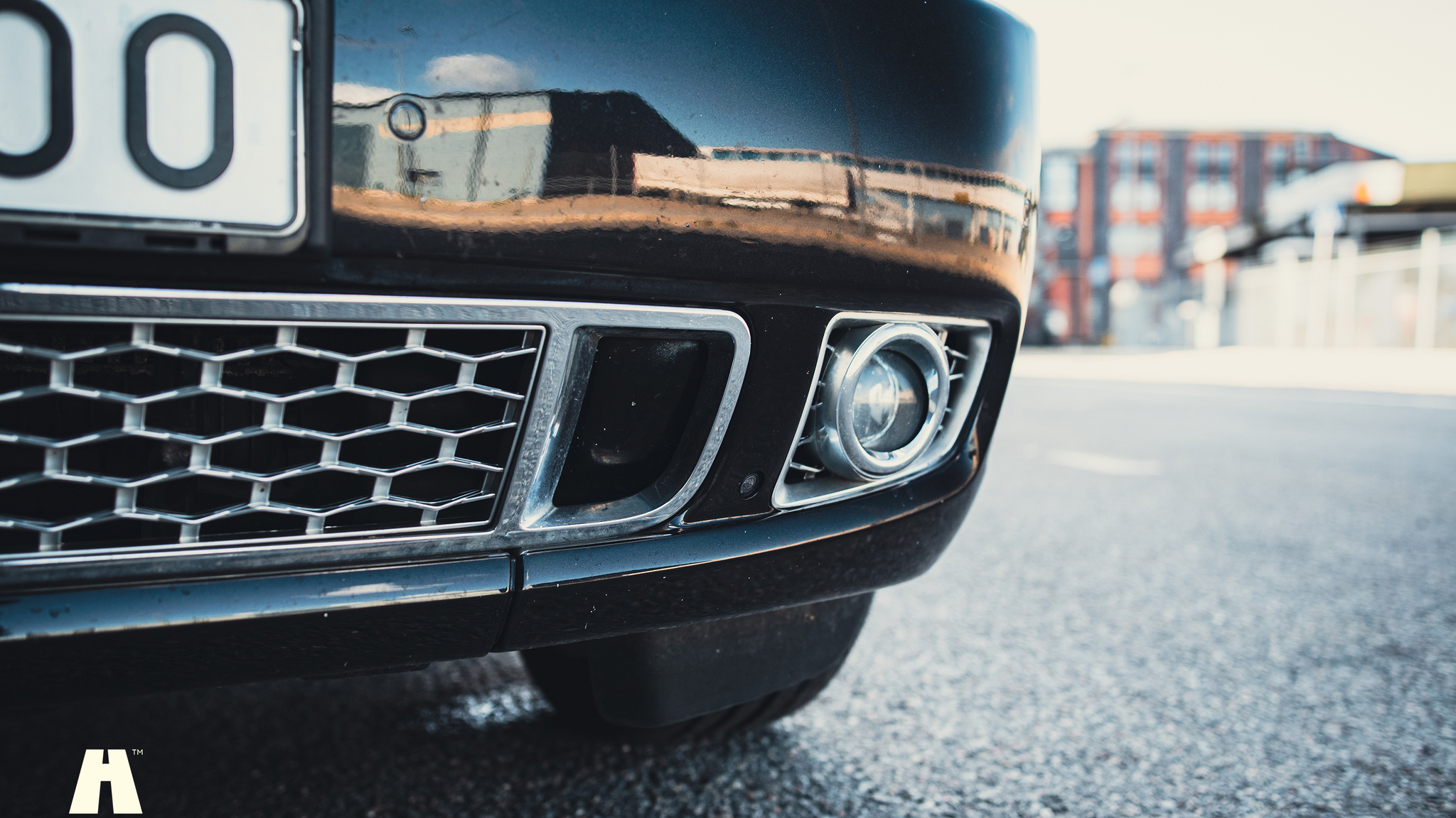 Exterior image of 2011 Range Rover TDV8 Autobiography  (27)