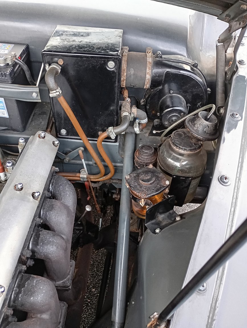 Image of 1954 Jaguar Mark VII mechanics